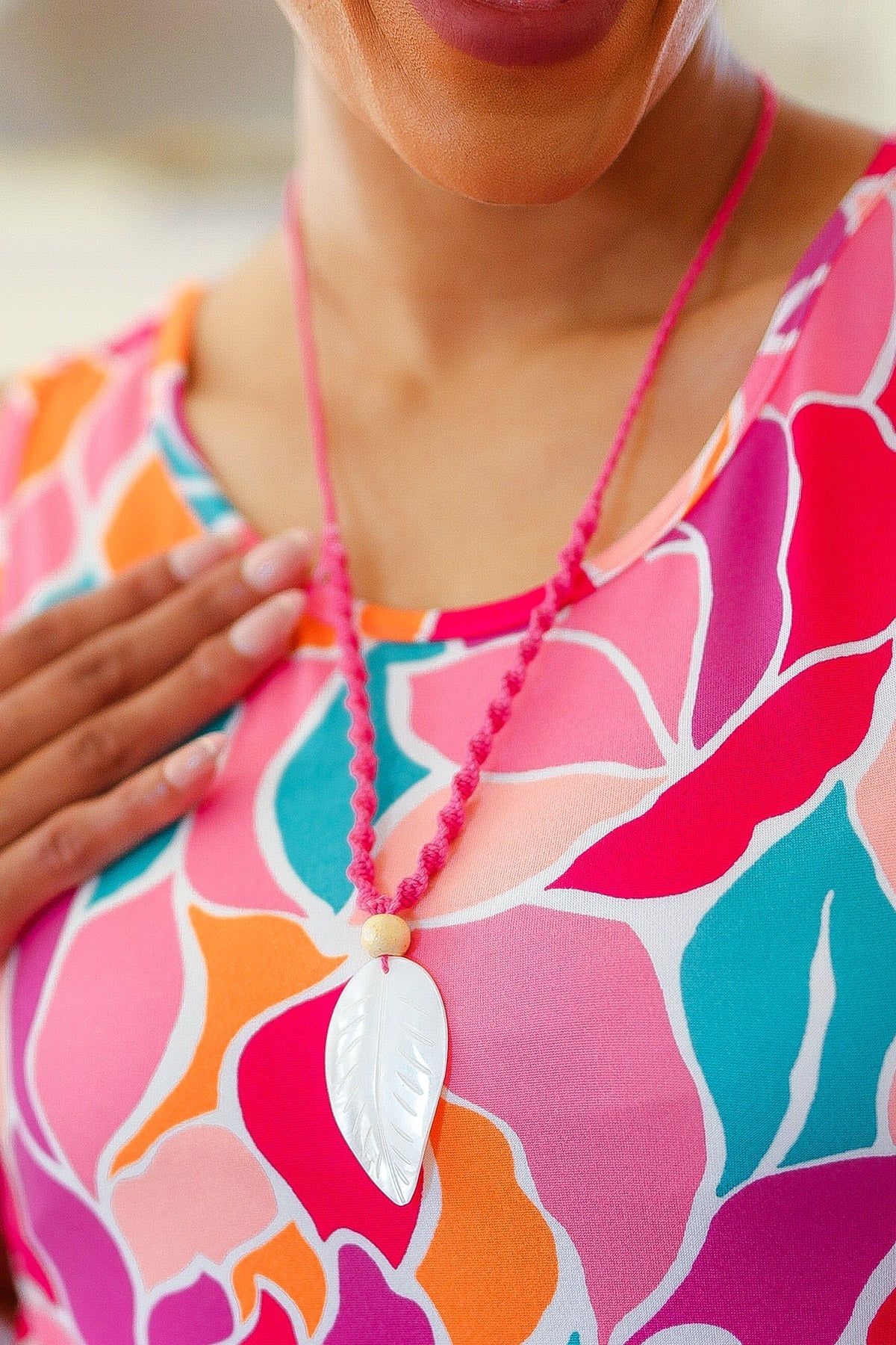 Pink Rope Iridescent Shell Feather Necklace for Women - Boho Beach Jewelry, Festival Accessories, Layered Necklace Gift for Her - Perfect for Summer Outfits, Vacations & Special Occasions