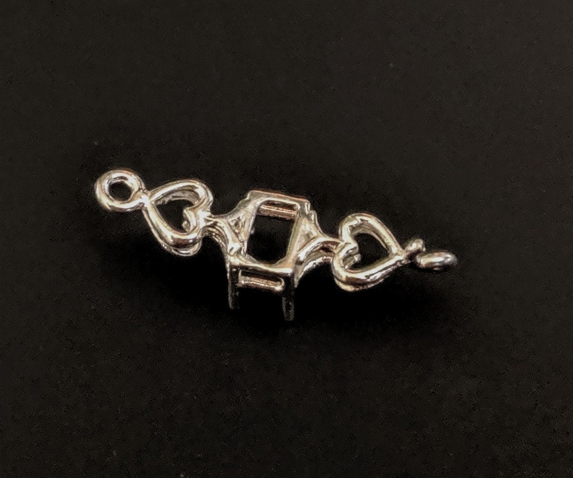 Solid Sterling Silver or 14kt Gold Heart Link Bracelet for 7x5mm & 10x8mm Emerald Cut Gemstones - Custom Handmade DIY Jewelry (167822/147822) - Perfect for Gifts, Anniversaries & Personalized Fashion Accessories