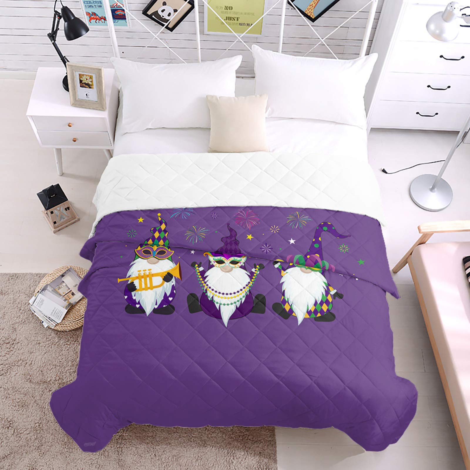 Soft Breathable Cotton Quilted Comforter - Happy Mask Gnomes Design Lightweight All-Season Bedspread | King Size Purple Throw Blanket for Bedroom, Living Room & Mardi Gras Decor