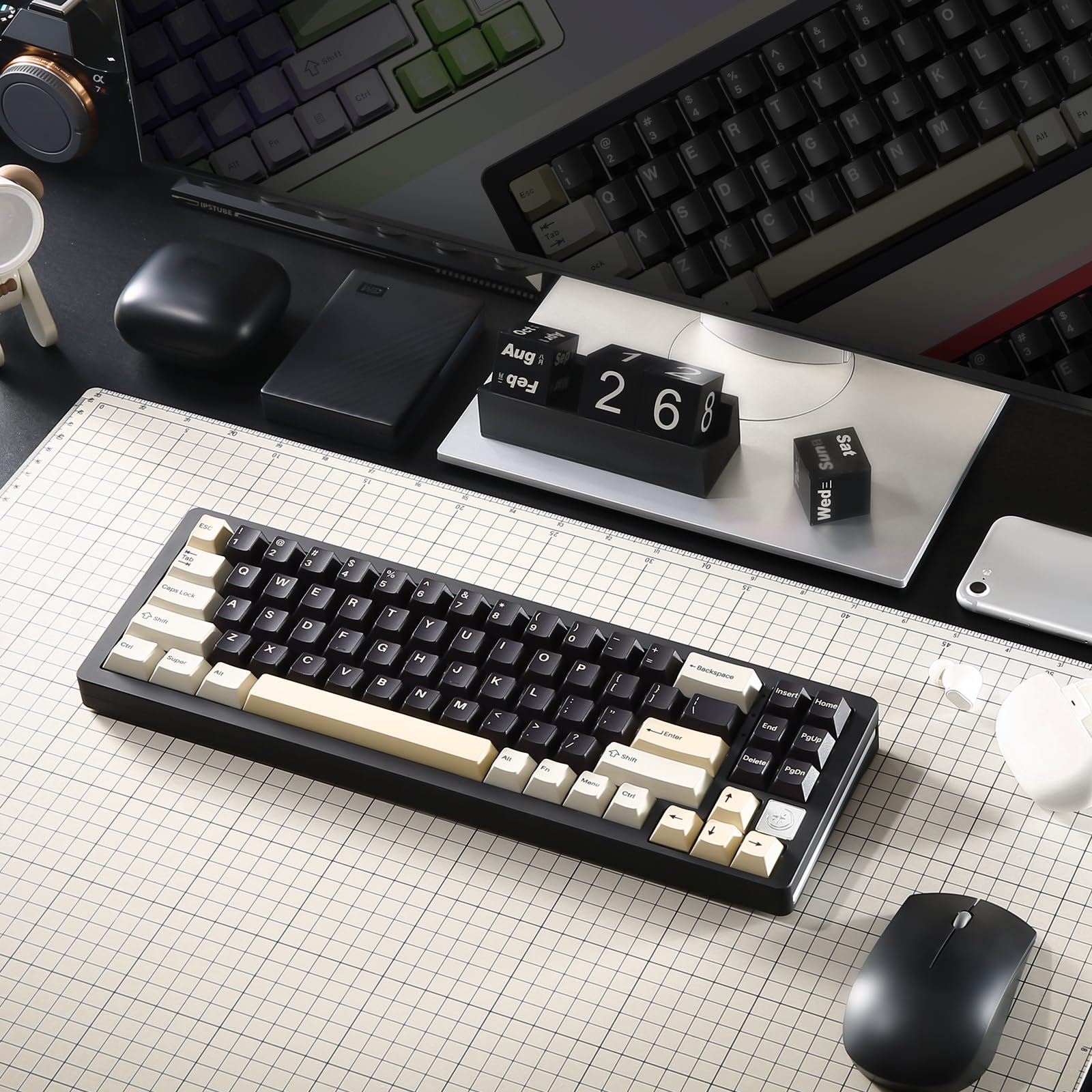 YUNZII AL71 68% Mechanical Keyboard - Full Aluminum CNC Frame, Hot-Swappable Gasket Mount, 2.4GHz Wireless/BT5.0/USB-C Wired, NKRO Programmable RGB Backlit Keyboard with Creamy White Switches for Windows/Mac (Black) - Perfect for Gaming, Office Work & Typing Enthusiasts