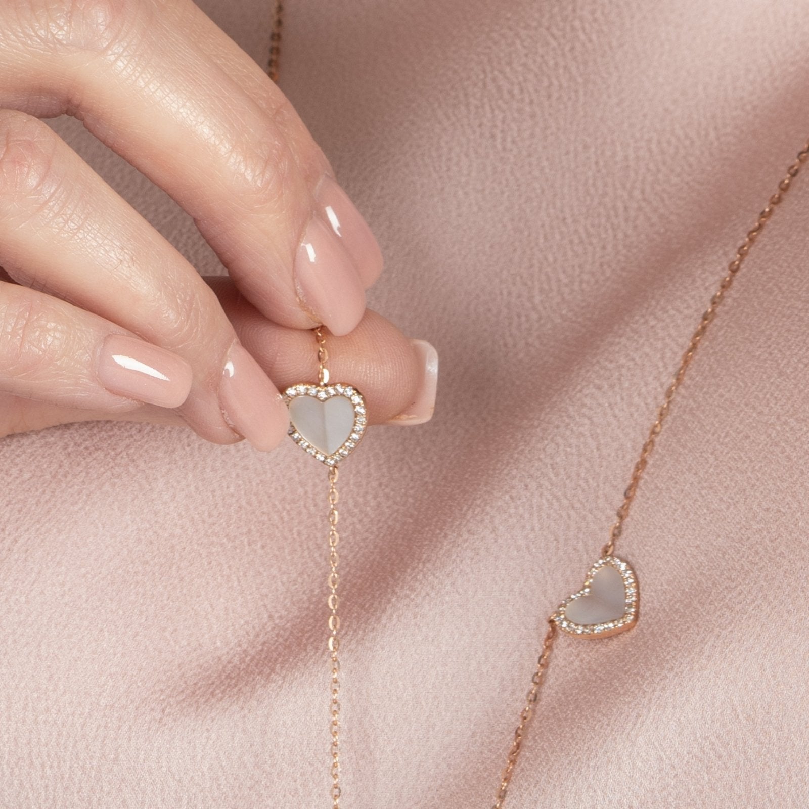 14k Rose Gold Mother of Pearl Heart Diamond Pendant Necklace for Women - Elegant Jewelry Gift for Valentine's Day, Anniversary & Special Occasions
