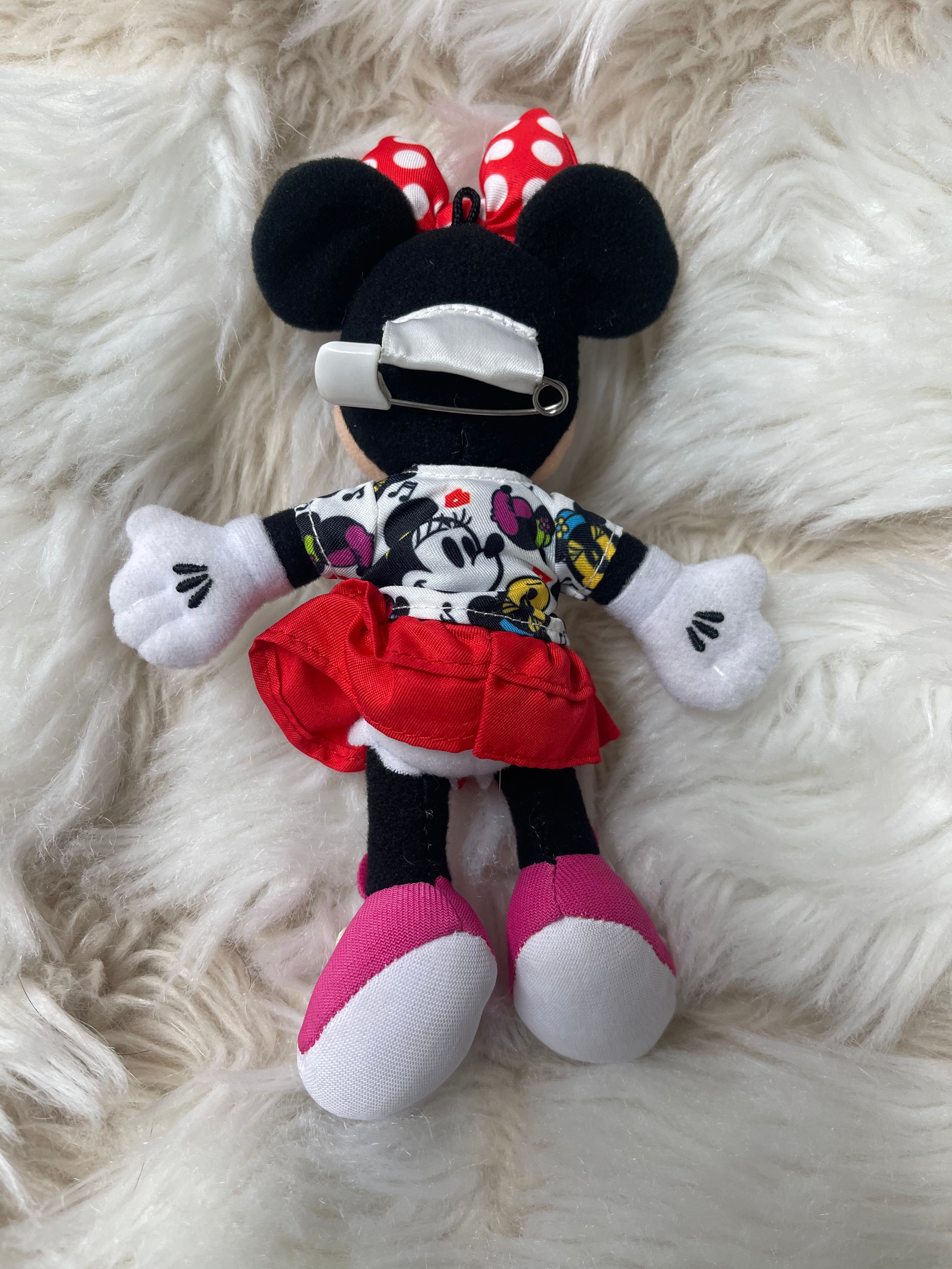 Tokyo Disney Park Exclusive Minnie Mouse Keychain Badge Plush Toy - Perfect for Disney Fans, Collectors, and Souvenir Lovers (Great for Backpacks, Luggage & Gift Giving)