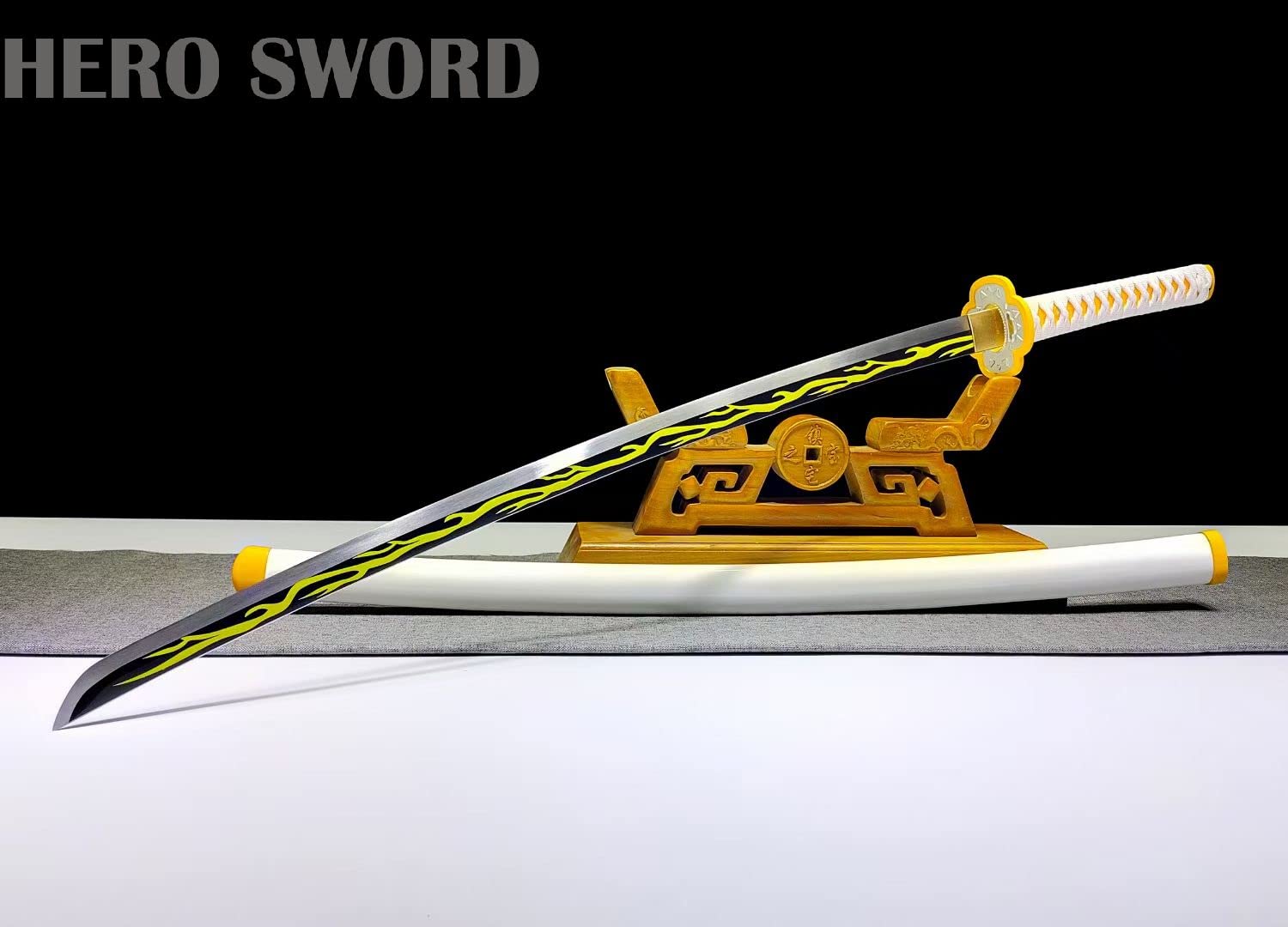 Handmade 1095 High Carbon Steel Demon Slayer Katana Sword - Agatsuma Zenitsu Cosplay Knife, Sharp Japanese Anime Sword for Collection & Display | Perfect for Anime Fans, Cosplay Events & Martial Arts Training