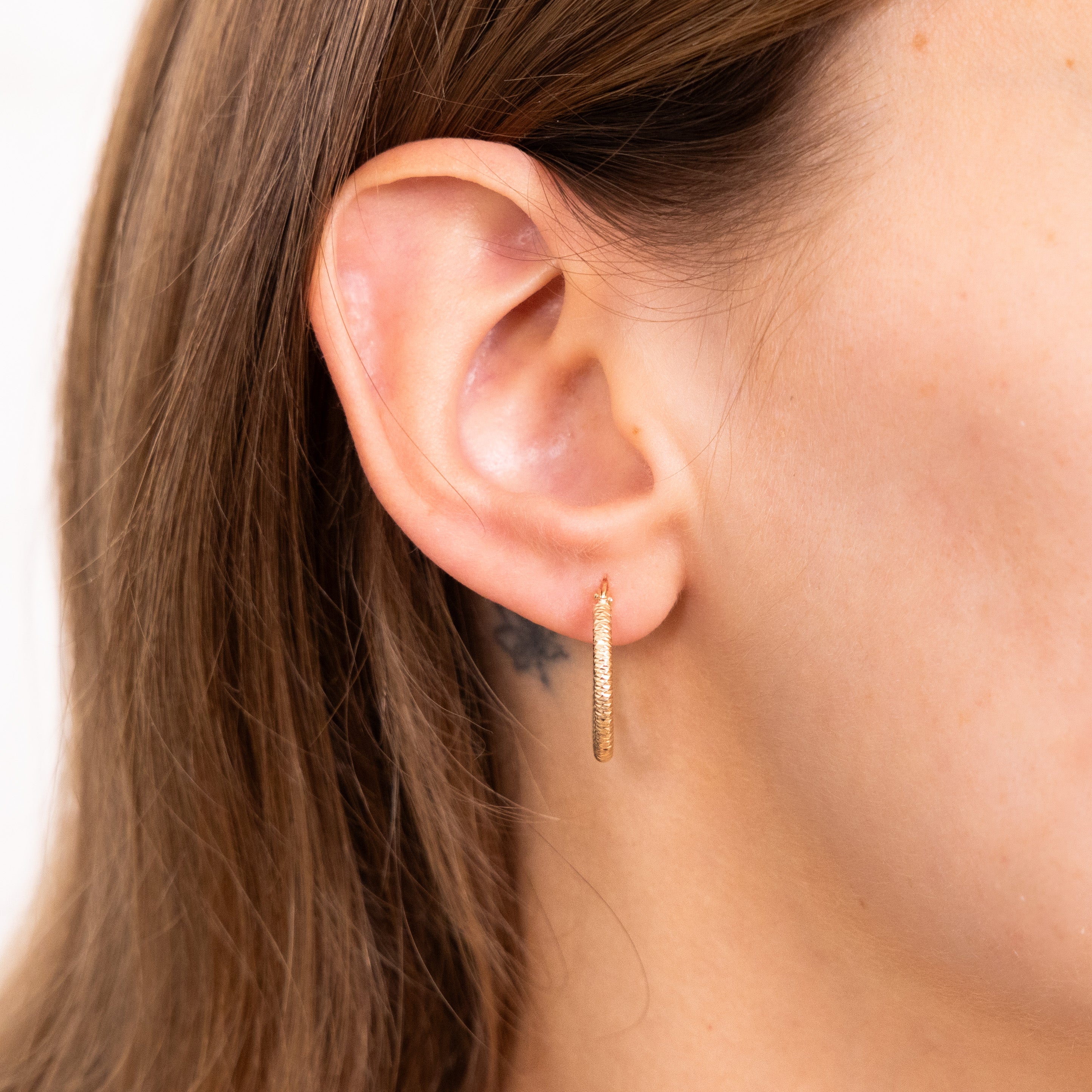 9ct Yellow Gold 15mm Textured Hoop Earrings for Women - Elegant Everyday Jewelry for Work, Date Night & Special Occasions