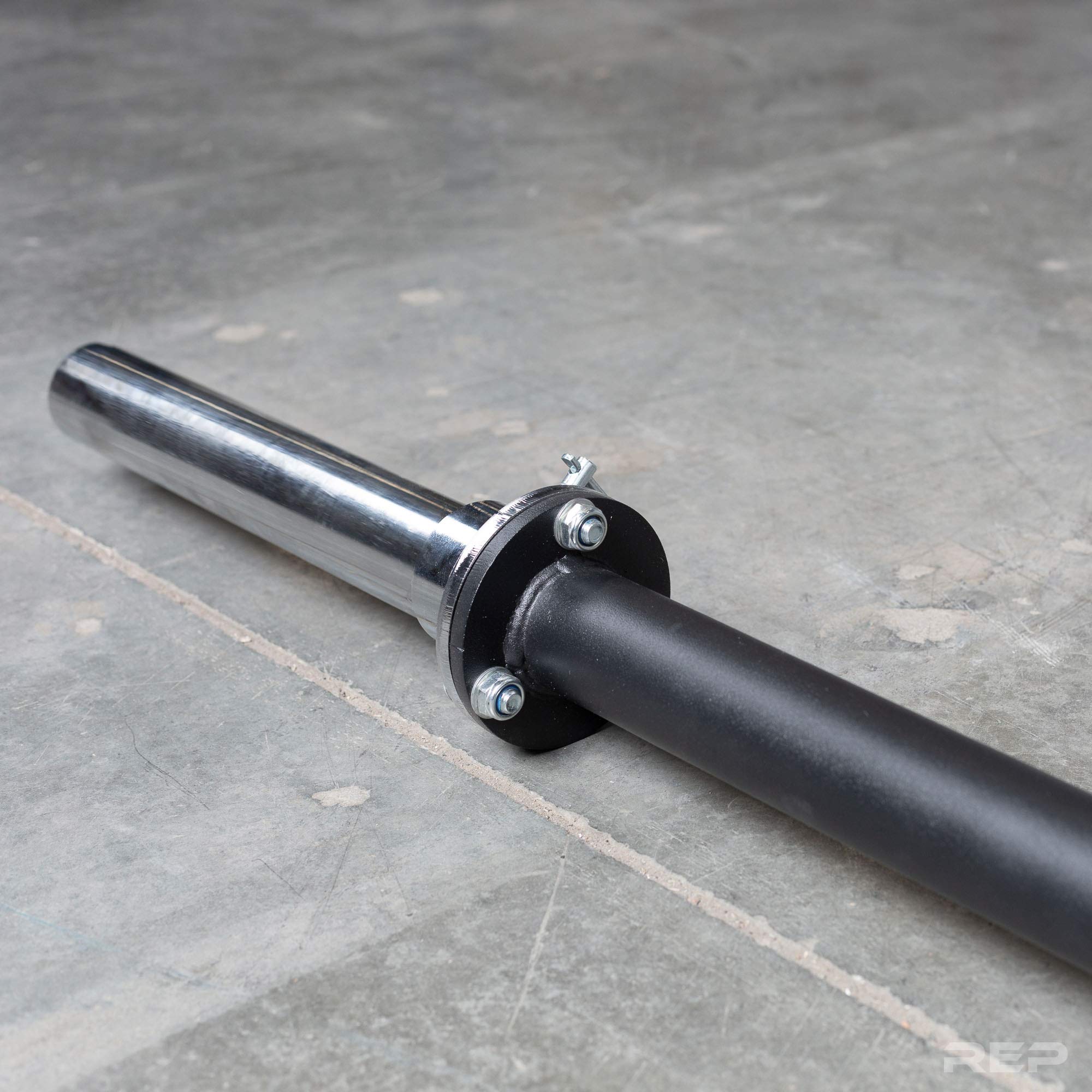 Best Axle Bar for Strength Training - Heavy Duty Olympic Axle Bar for CrossFit, Powerlifting & Home Gym Workouts - Perfect for Deadlifts, Presses & Strongman Exercises