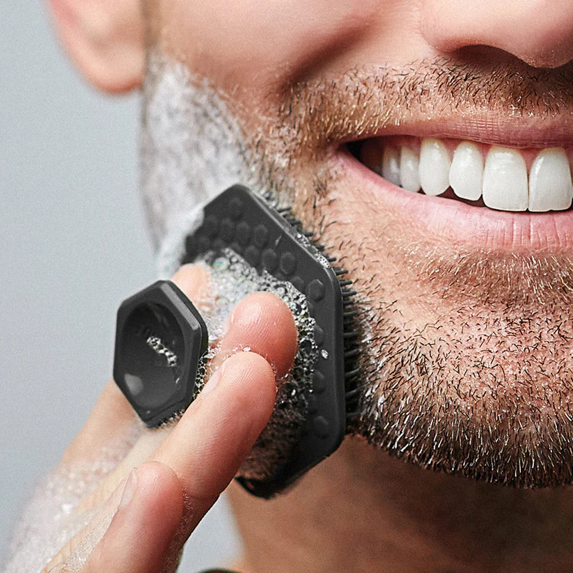Exfoliating Face Scrubber with Holder - Gentle Facial Cleansing Brush for Deep Pore Cleaning - Perfect for Daily Skincare Routine & Travel