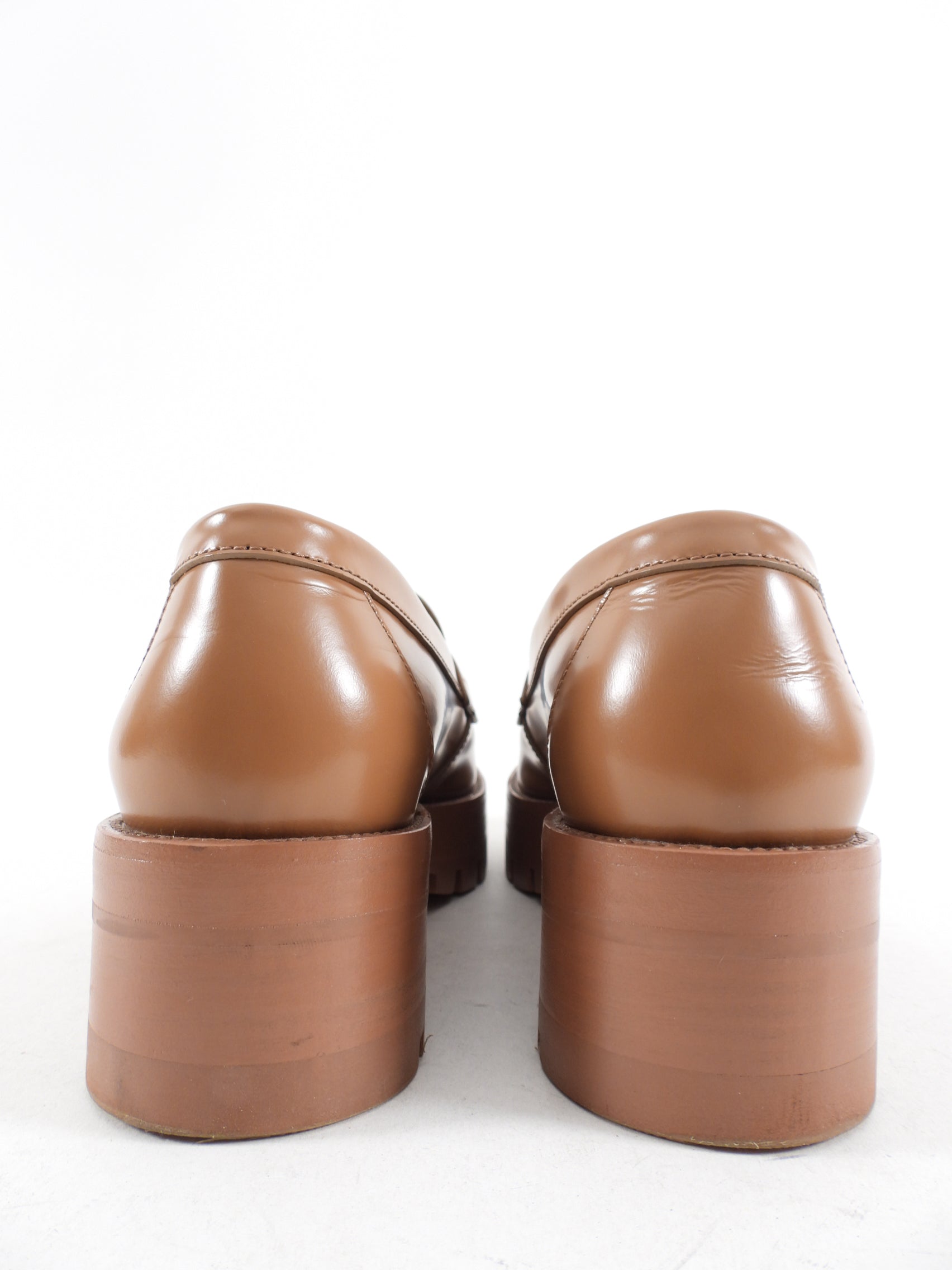 Chanel 2023 Tan Glossed Leather CC Tread Loafers Size 37 - Women's Luxury Designer Shoes for Work, Office & Formal Occasions