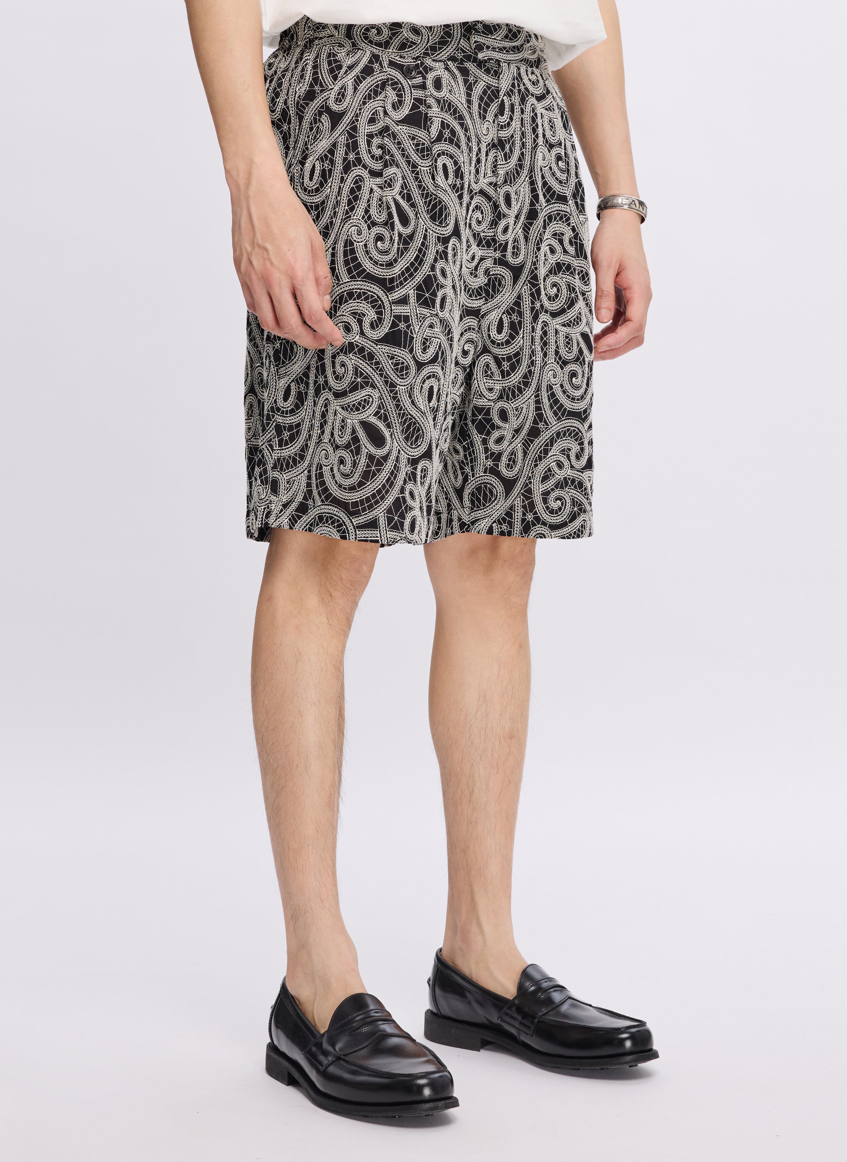 **Cotton Embroidery Paisley Double Pleat Shorts for Women - Boho Summer Casual Shorts with Comfortable Fit - Perfect for Beach, Travel, and Everyday Wear**