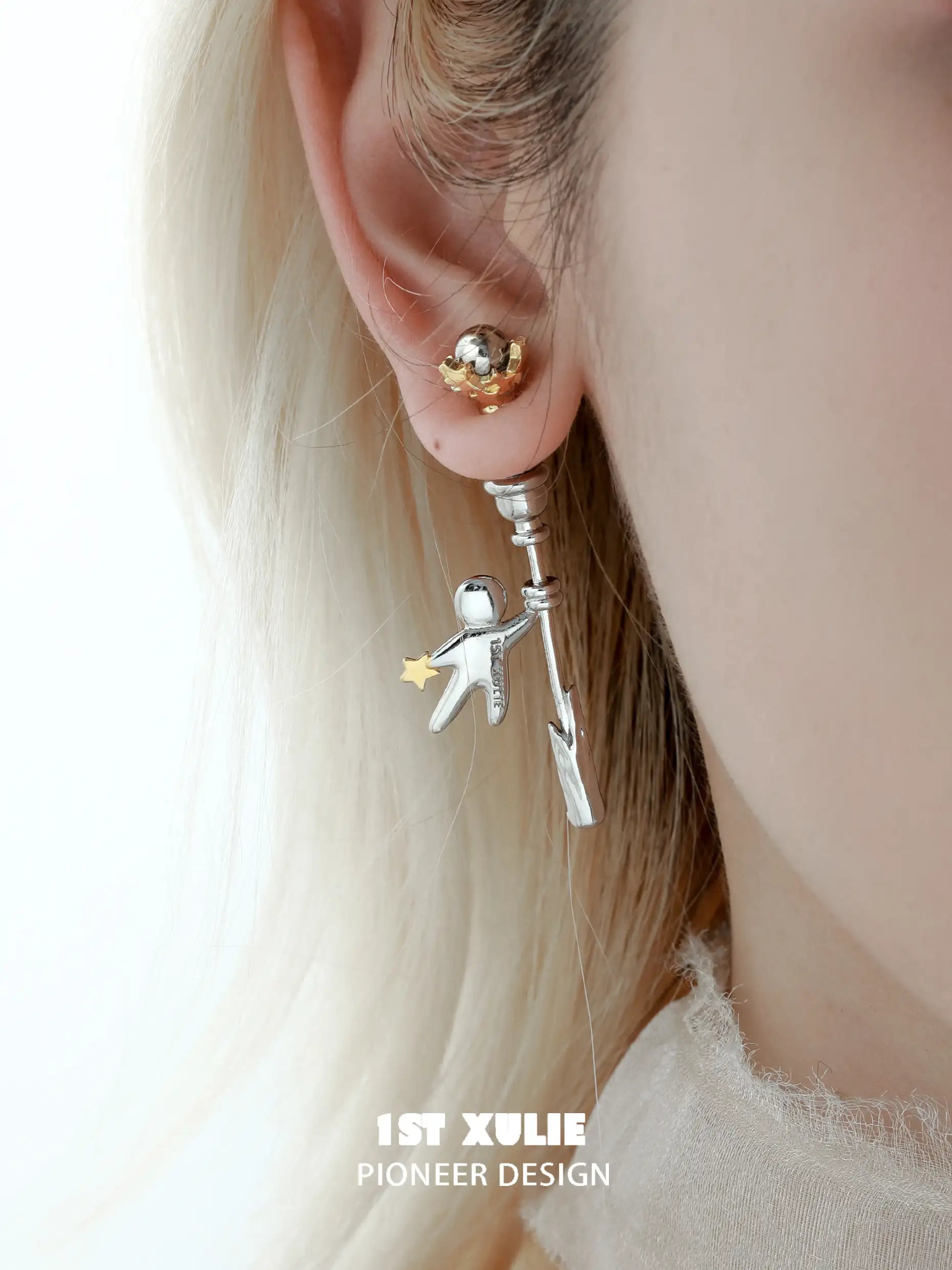 Wishtar 18K Gold Plated Star Picker Earrings for Women - Elegant Dangle Earrings for Party, Wedding & Evening Outfits