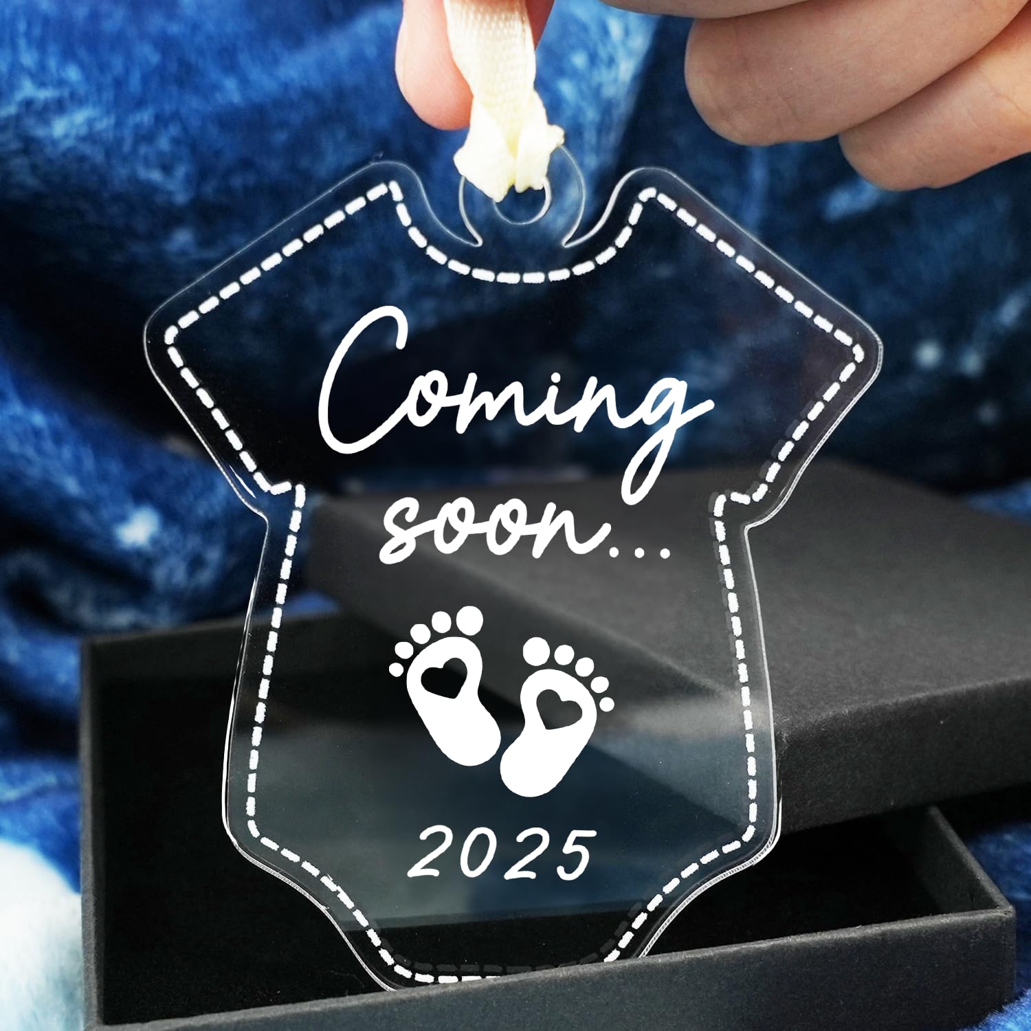 2025 Baby Announcement Acrylic Ornament - Pregnancy Keepsake for Expecting Parents, Grandparents & Family - Perfect for Gender Reveal, Baby Shower & Nursery Decor
