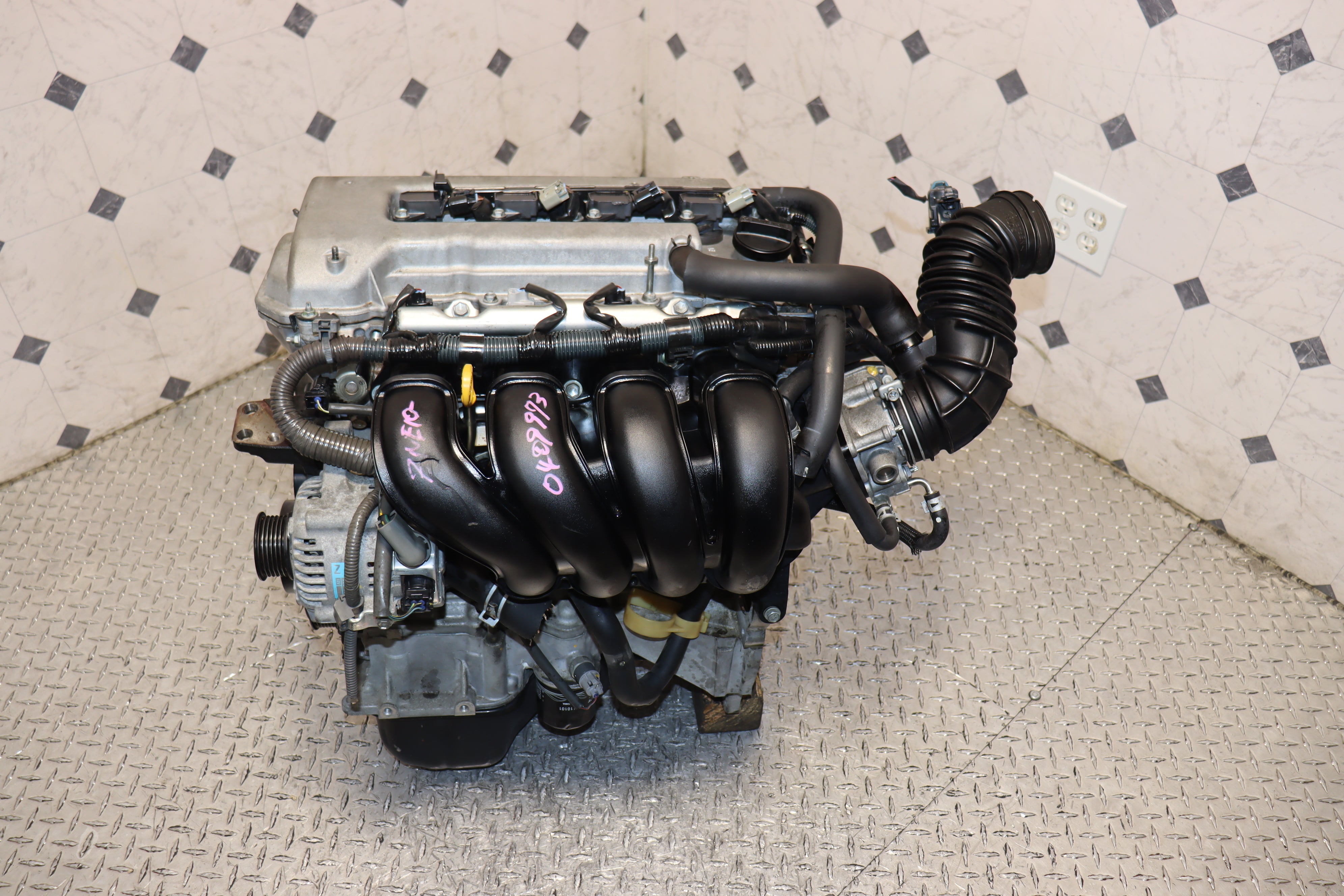 JDM 1ZZ 1.8L 4Cylinder Engine for 2000-2008 Toyota Corolla, Celica, Matrix XRS & Vibe - High Performance Replacement Engine for Smooth Driving & Daily Commute