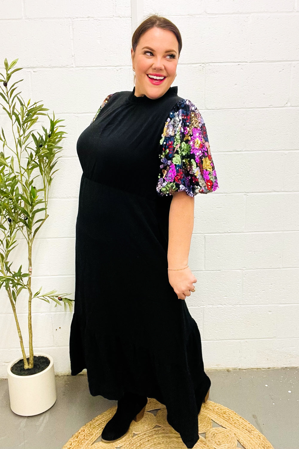 Elegant Black Floral Sequin Puff Sleeve Mock Neck Tiered Maxi Dress for Women - Perfect for Evening Parties, Weddings & Special Occasions
