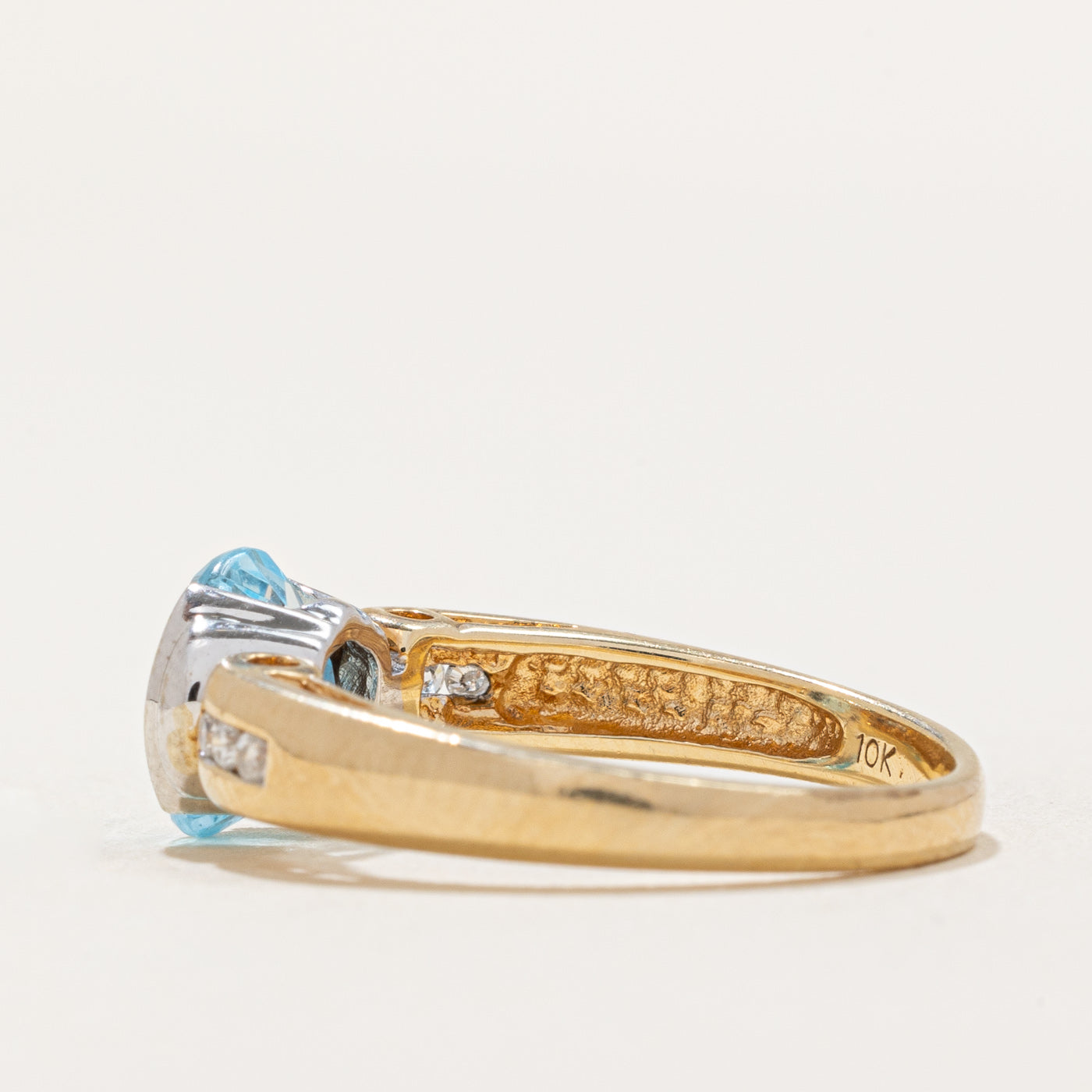 1.40ct Oval Cut Blue Topaz & Diamond Ring in 14K Gold (0.06ctw) - Size 6.75 - Elegant Engagement, Anniversary or Gift Jewelry for Women