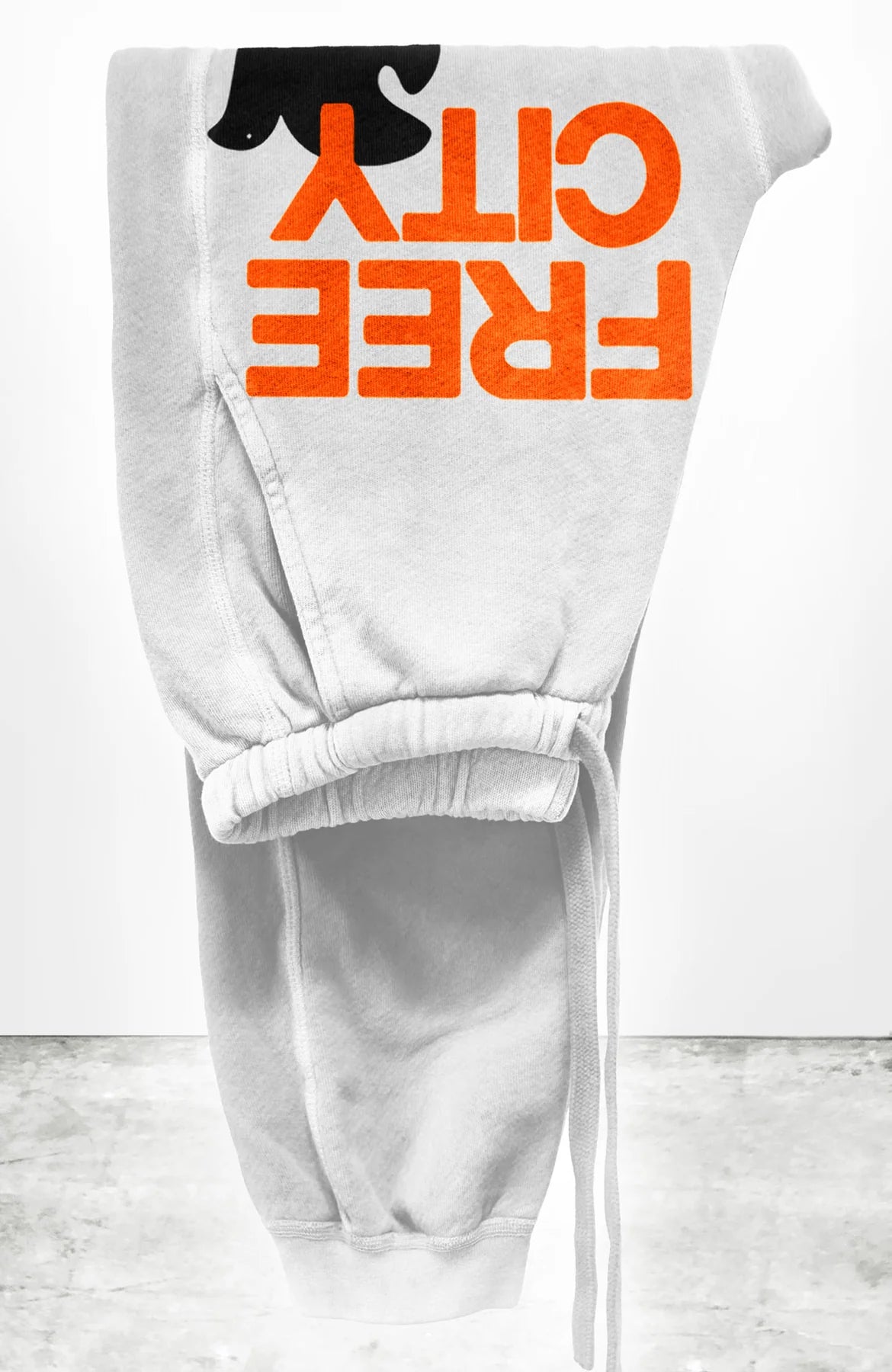 FreeCity Large Sunfades Pocket Sweatpant - Comfortable Men's Casual Joggers with Pockets | Perfect for Lounge, Gym & Outdoor Activities
