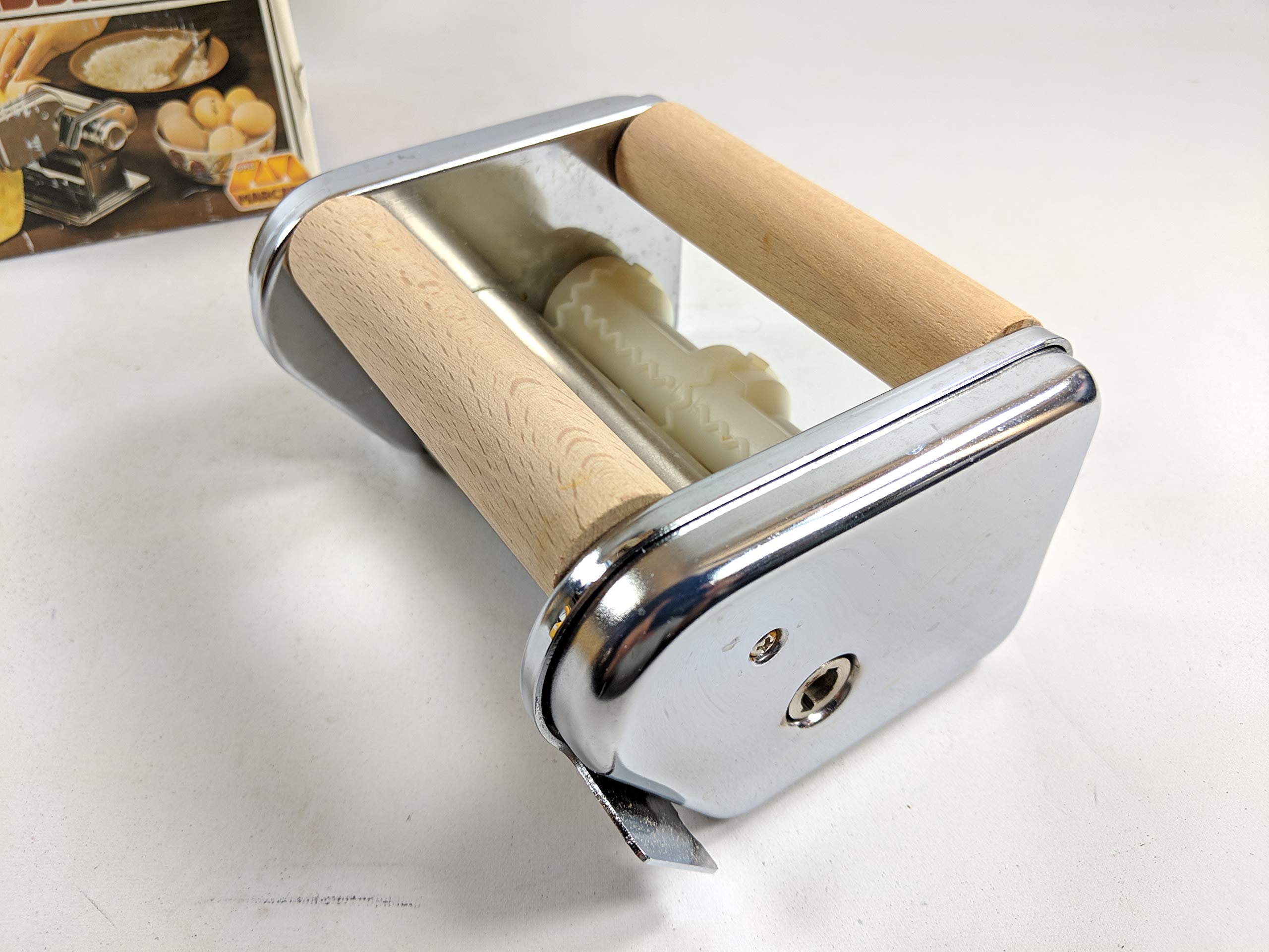 Marcato Raviolissima Pasta Maker Attachment - Compatible with Atlas 150 & Tippo 150 Machines - Handmade Ravioli & Dumpling Press - Perfect for Italian Cuisine & Homemade Pasta Nights