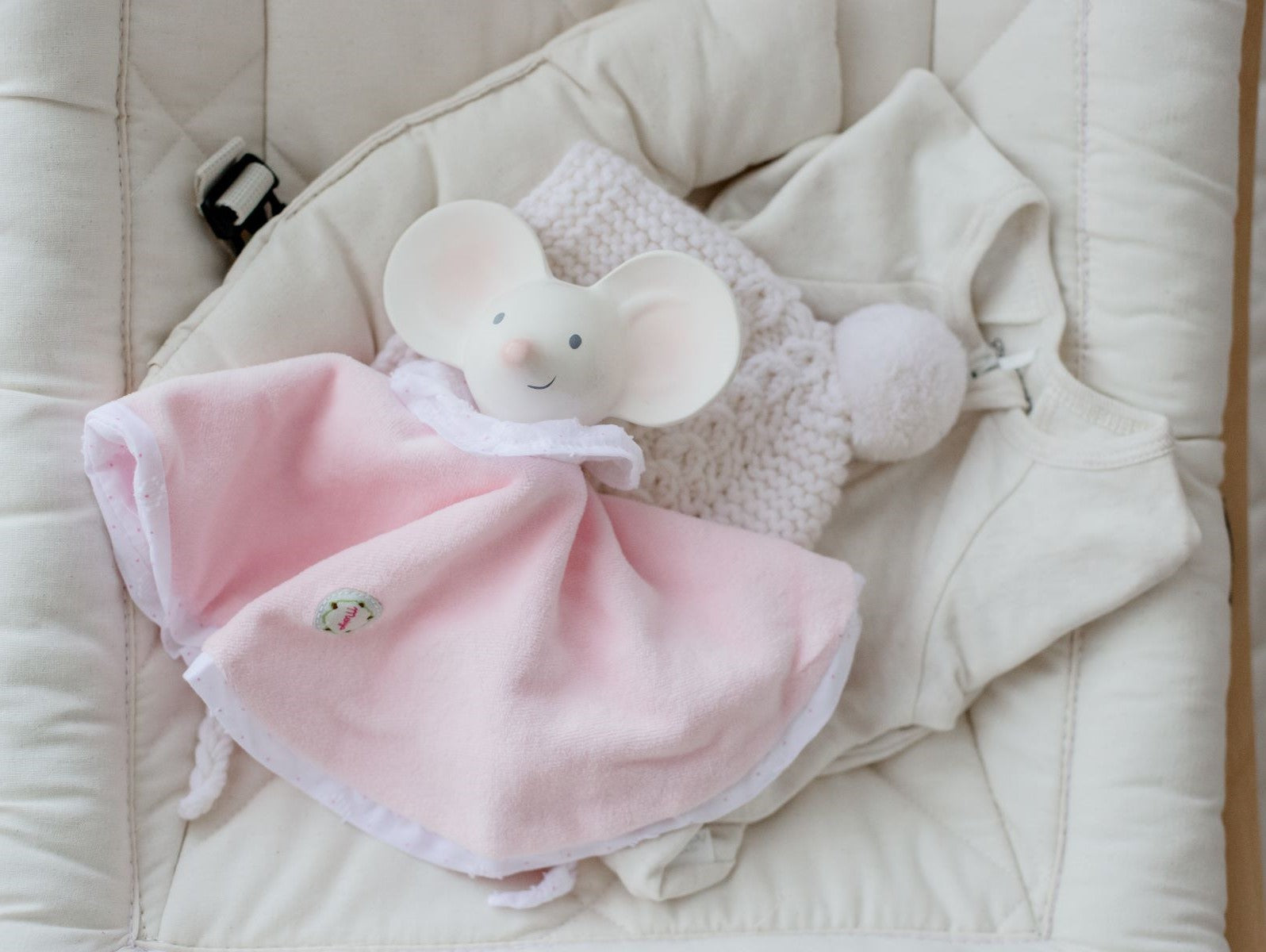 Tikiri Meiya the Mouse Snuggly Teether & Comforter - Soft Baby Teething Toy for Soothing Gums & Comfort - Perfect for Infants & Toddlers During Sleep, Travel, and Playtime