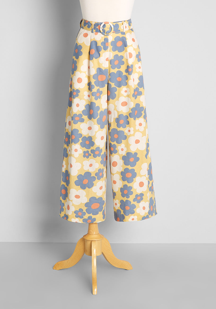 Stylish Blooming and Bubbly Wide Leg Pants for Women - Trendy High Waisted Flowy Lounge Pants for Casual Outings, Yoga, and Summer Vacations