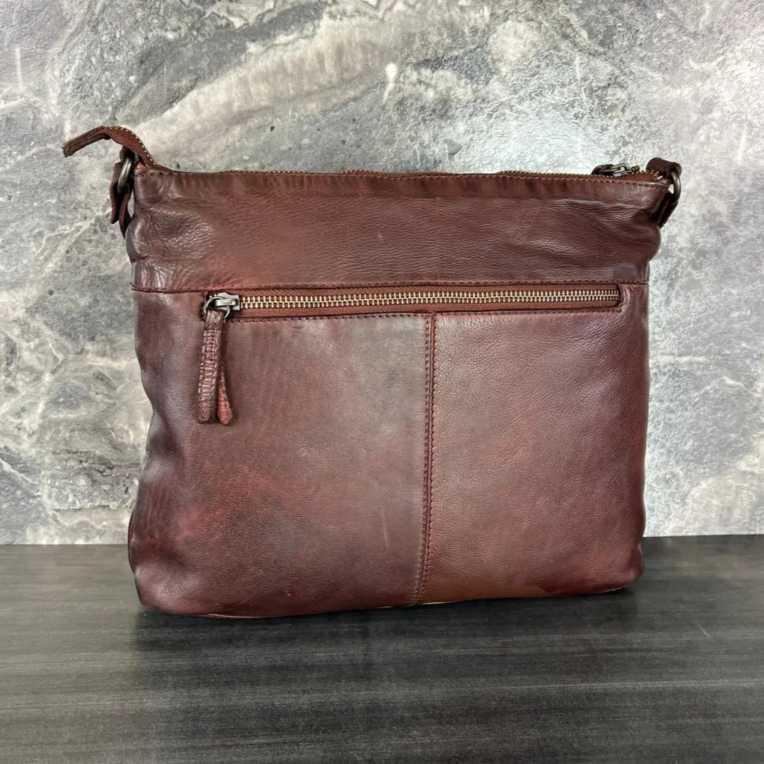 MET Genuine Leather Crossbody Bag for Women with Dual Zipper Pockets - Perfect for Travel, Work & Everyday Use
