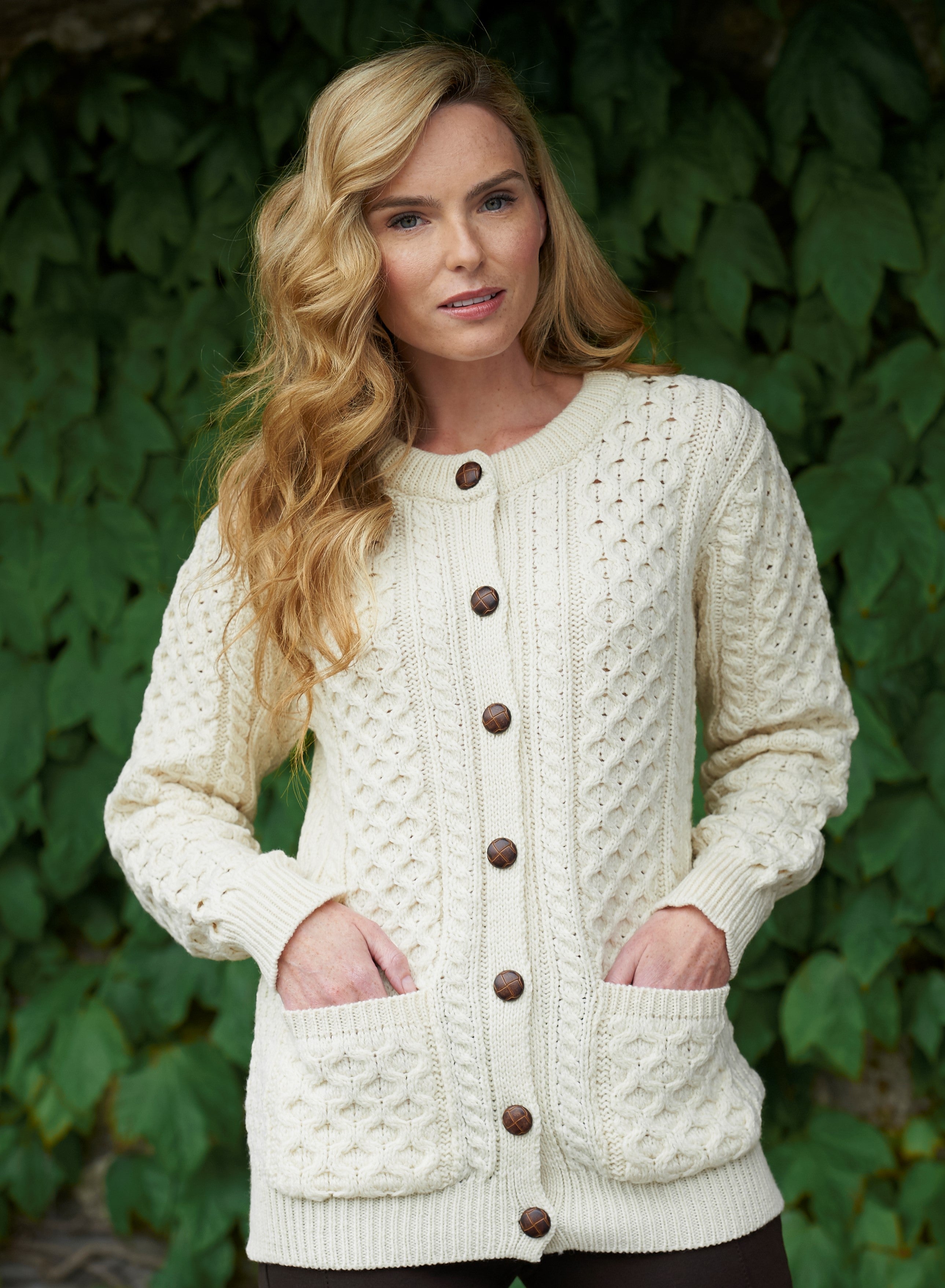 Curragh Traditional Lumber Cardigan - Irish Wool Sweater for Men | Warm Winter Knitwear for Outdoor Activities & Casual Wear