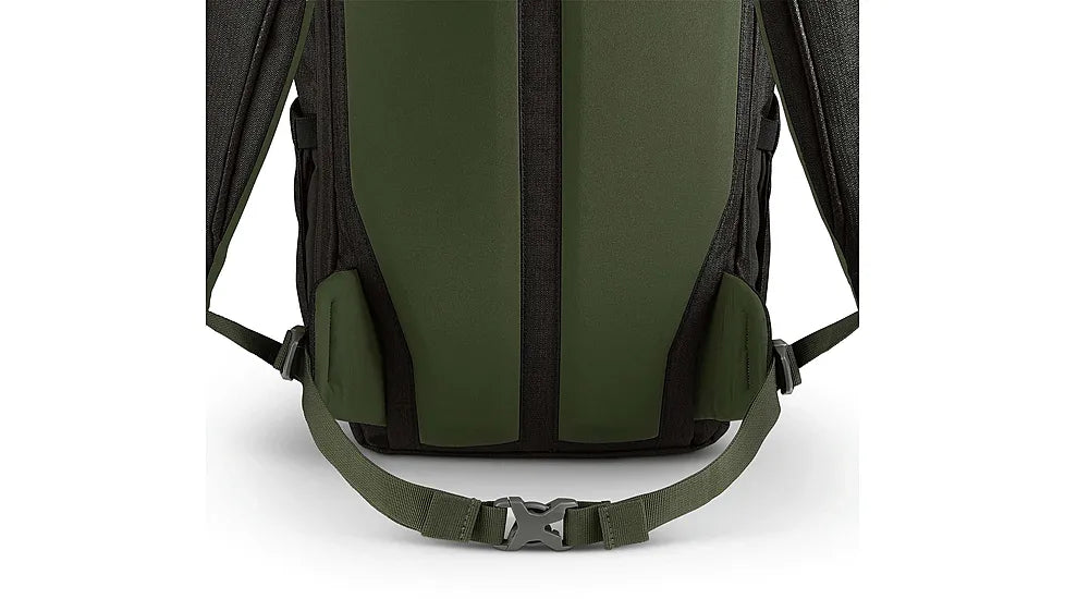 Kelty Redwing Traveler 30L Backpack - Lightweight Hiking Daypack for Men & Women, Durable Travel Backpack with Laptop Sleeve - Perfect for Camping, Hiking, Commuting & College