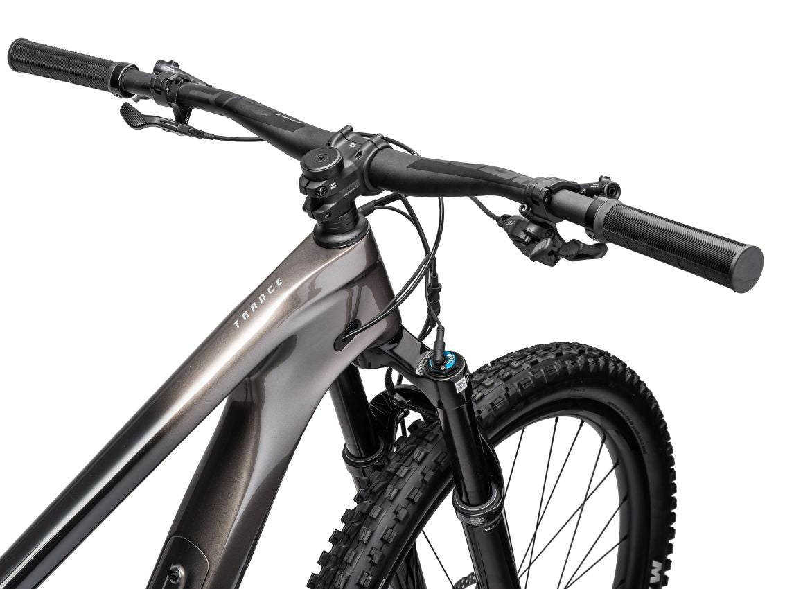 Giant Trance Advanced Pro 29 2 Full Suspension Mountain Bike - Carbon Frame, 29-Inch Wheels for Trail & Enduro Riding | Perfect for Mountain Adventures & Off-Road Cycling