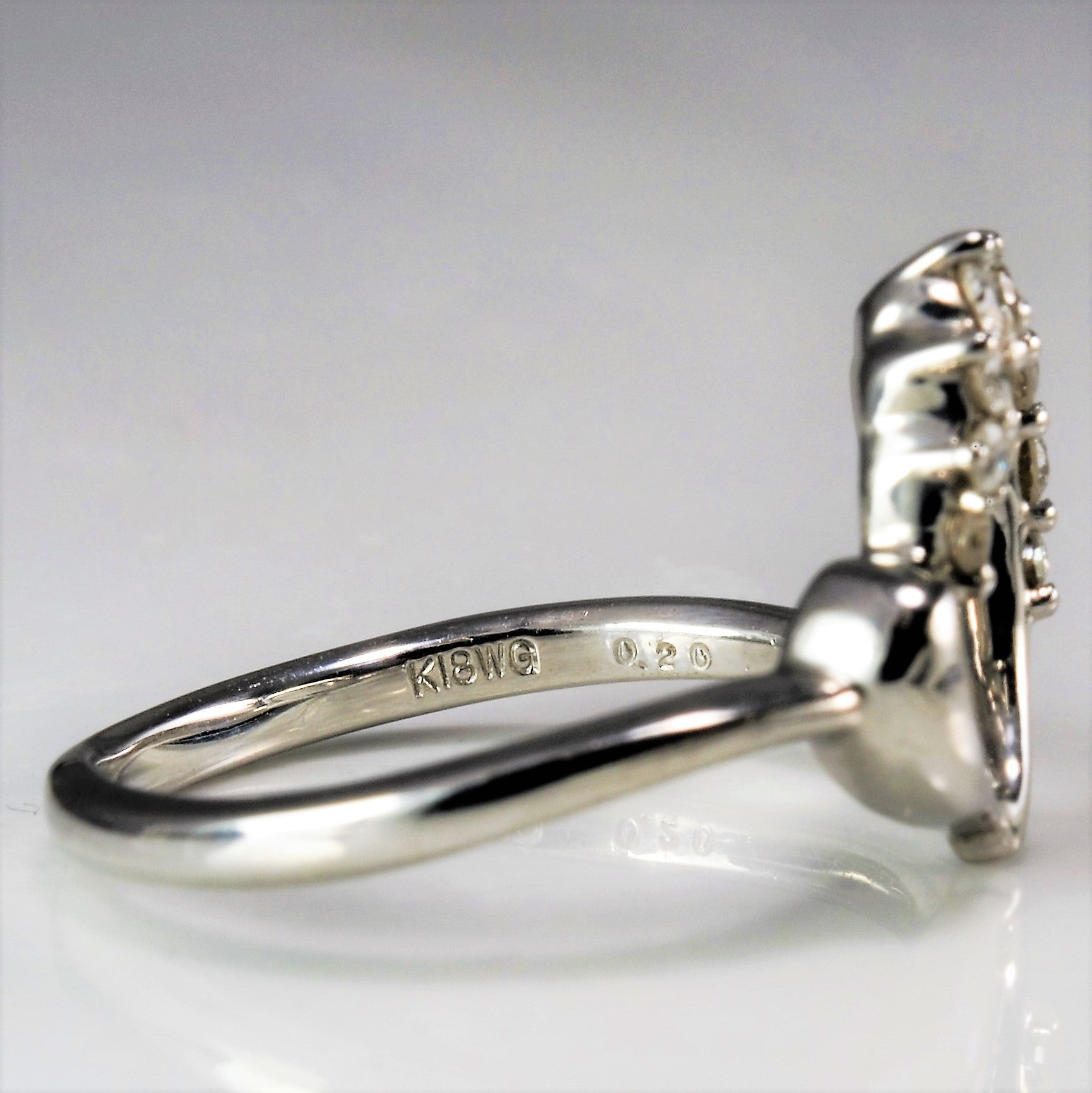 18K White Gold Diamond Heart Ring - 0.20 Carat Total Weight - Size 5 - Perfect for Valentine's Day, Anniversary Gifts & Romantic Proposals