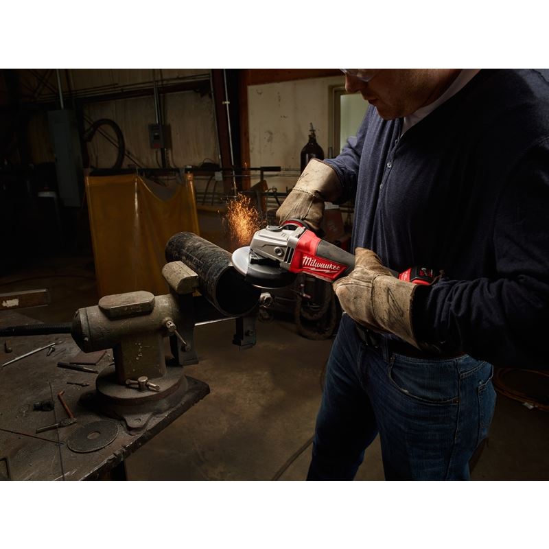 M18 FUEL 18V Brushless Cordless 4-1/2