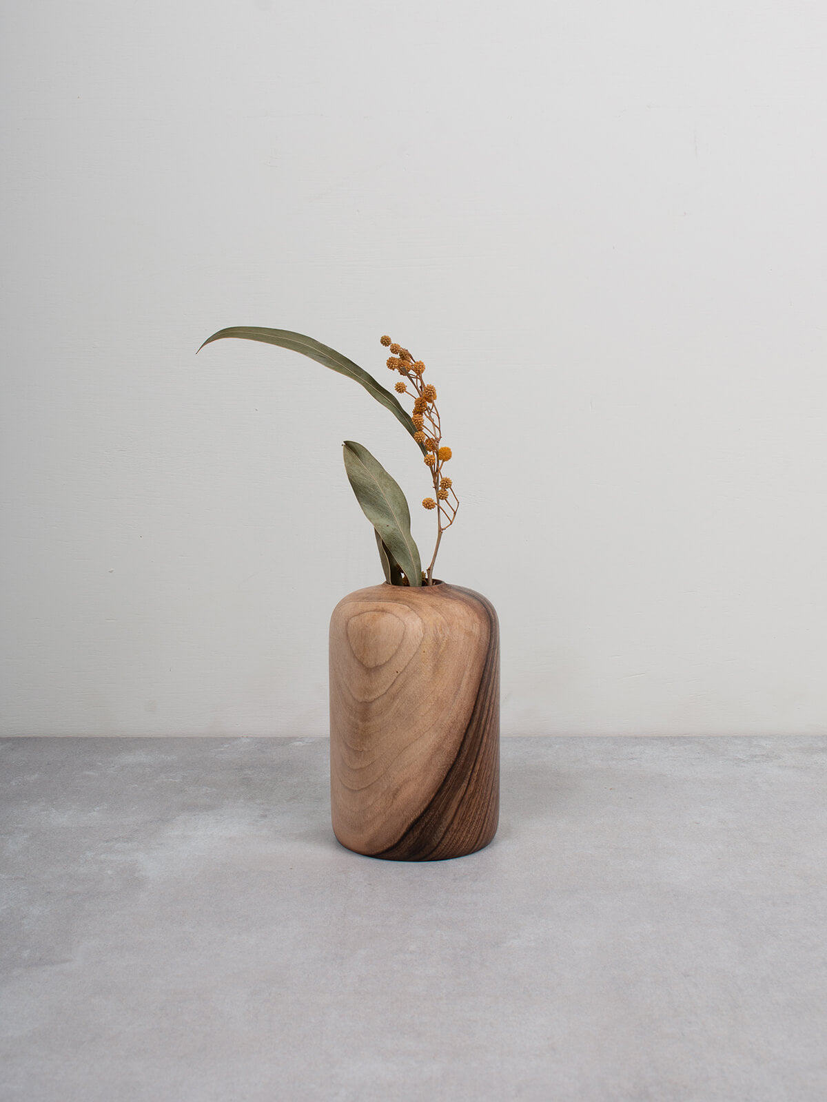 Handmade Walnut Wood Mini Vase - Patti Style Small Decorative Flower Vase for Home, Office Desk, Wedding Centerpiece & Gift Idea
