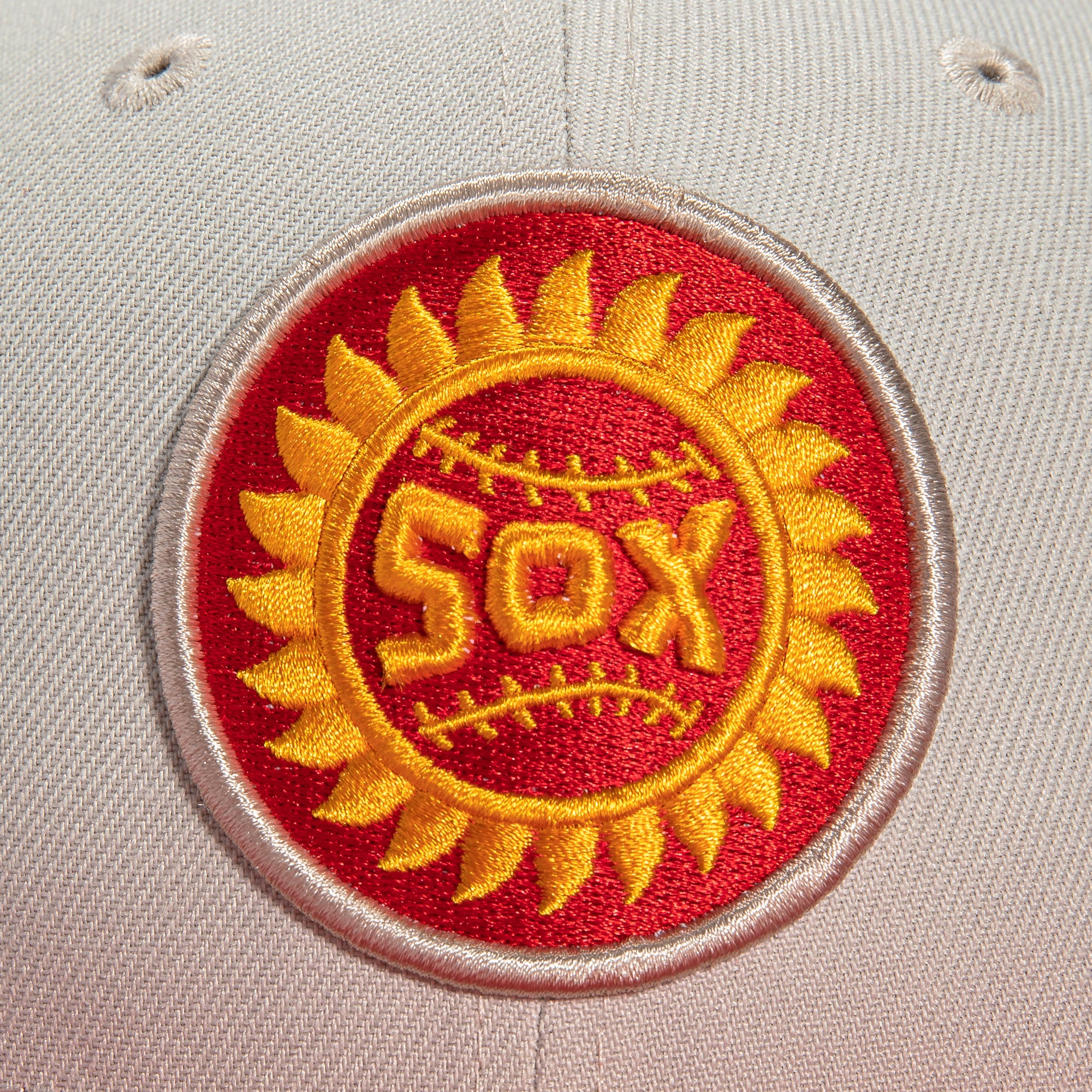 New Era 59Fifty Fresno Sun Sox Baseball Cap - Adjustable Stone & Red Snapback Hat for Men & Women | Perfect for Baseball Games, Outdoor Sports & Streetwear Fashion