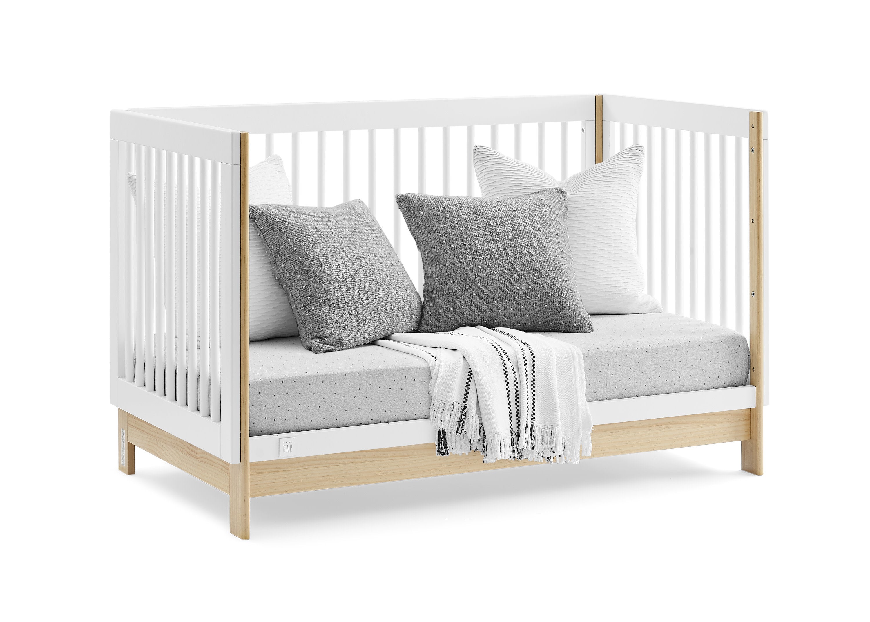 BabyGap Tate 4-in-1 Convertible Crib - Toddler Bed, Daybed & Full-Size Bed | Safe Nursery Furniture for Newborns & Growing Kids | Perfect for Baby Rooms & Daycare Centers