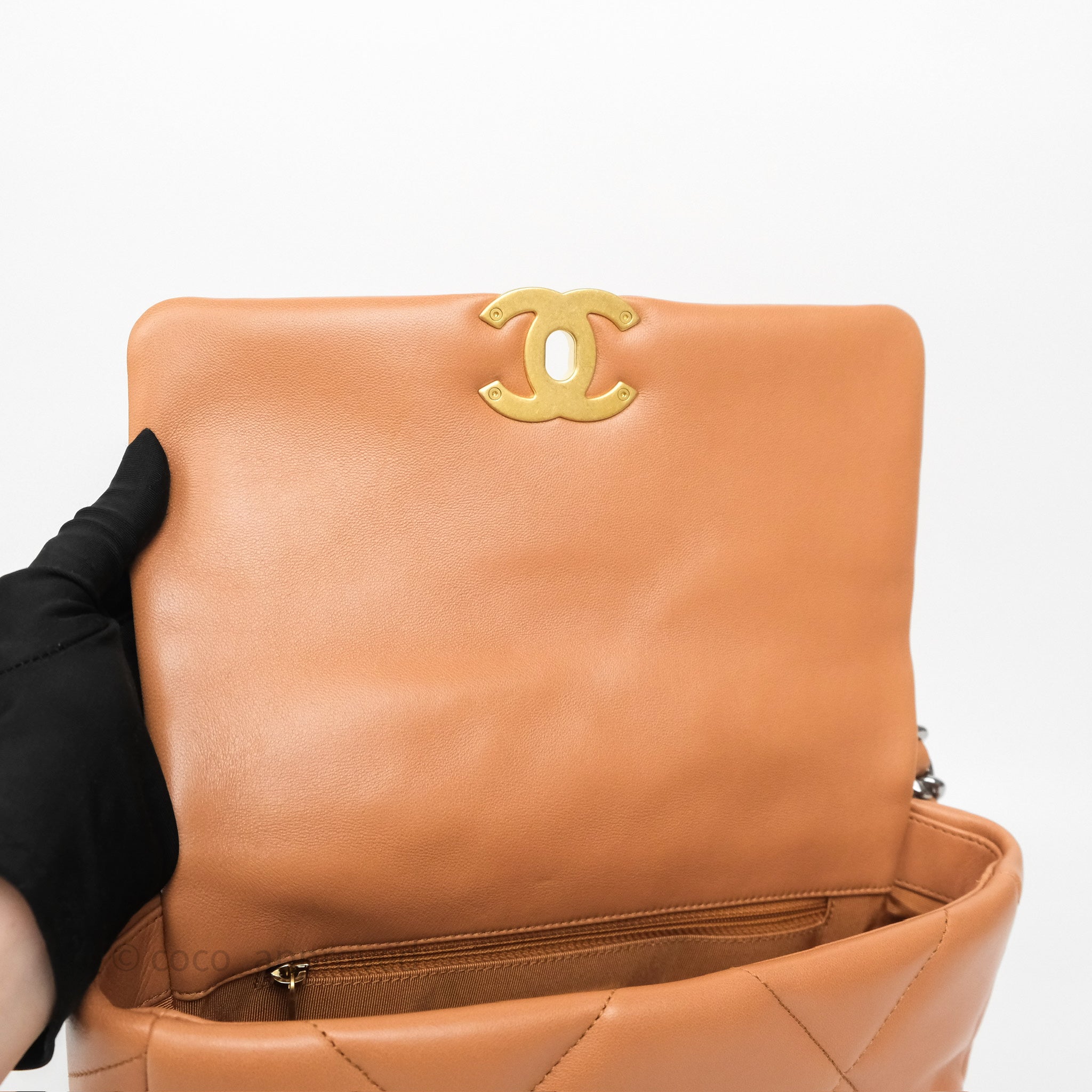 Chanel 19 Small Handbag in Caramel Dark Beige Brown with Mixed Hardware - Perfect for Everyday Luxury & Evening Outings