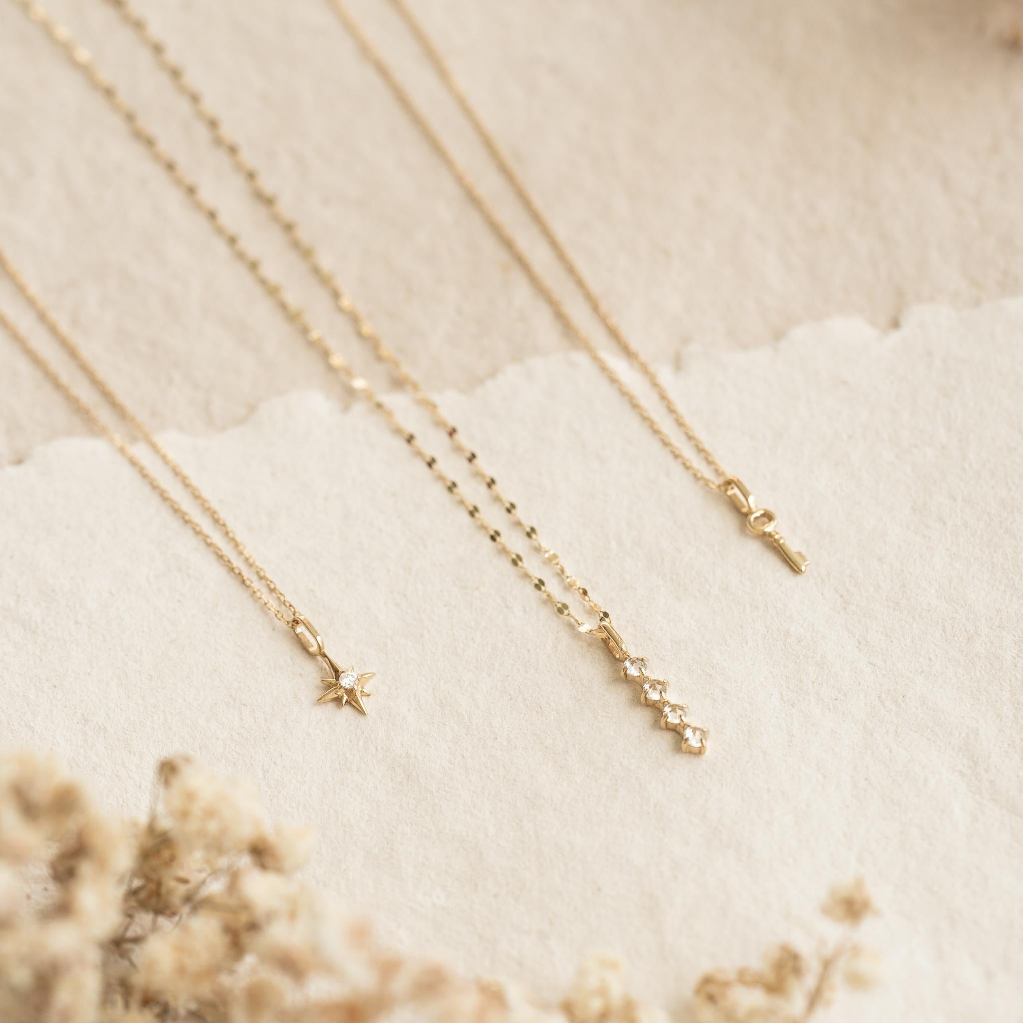 14K Gold Diamond Drop Pendant Necklace for Women - Elegant Everyday Jewelry & Special Occasion Gift
