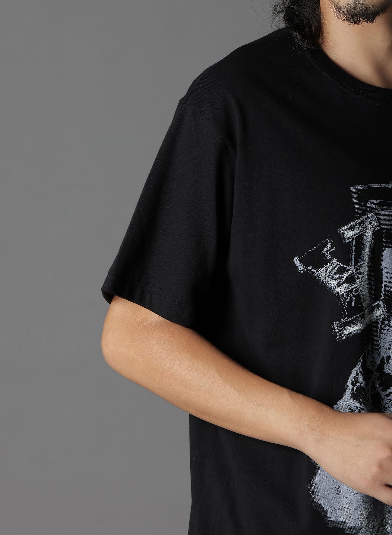 Soft Cotton Jersey Chaos Graphic T-Shirt for Men & Women | Trendy Streetwear Tee for Casual Outfits & Everyday Wear