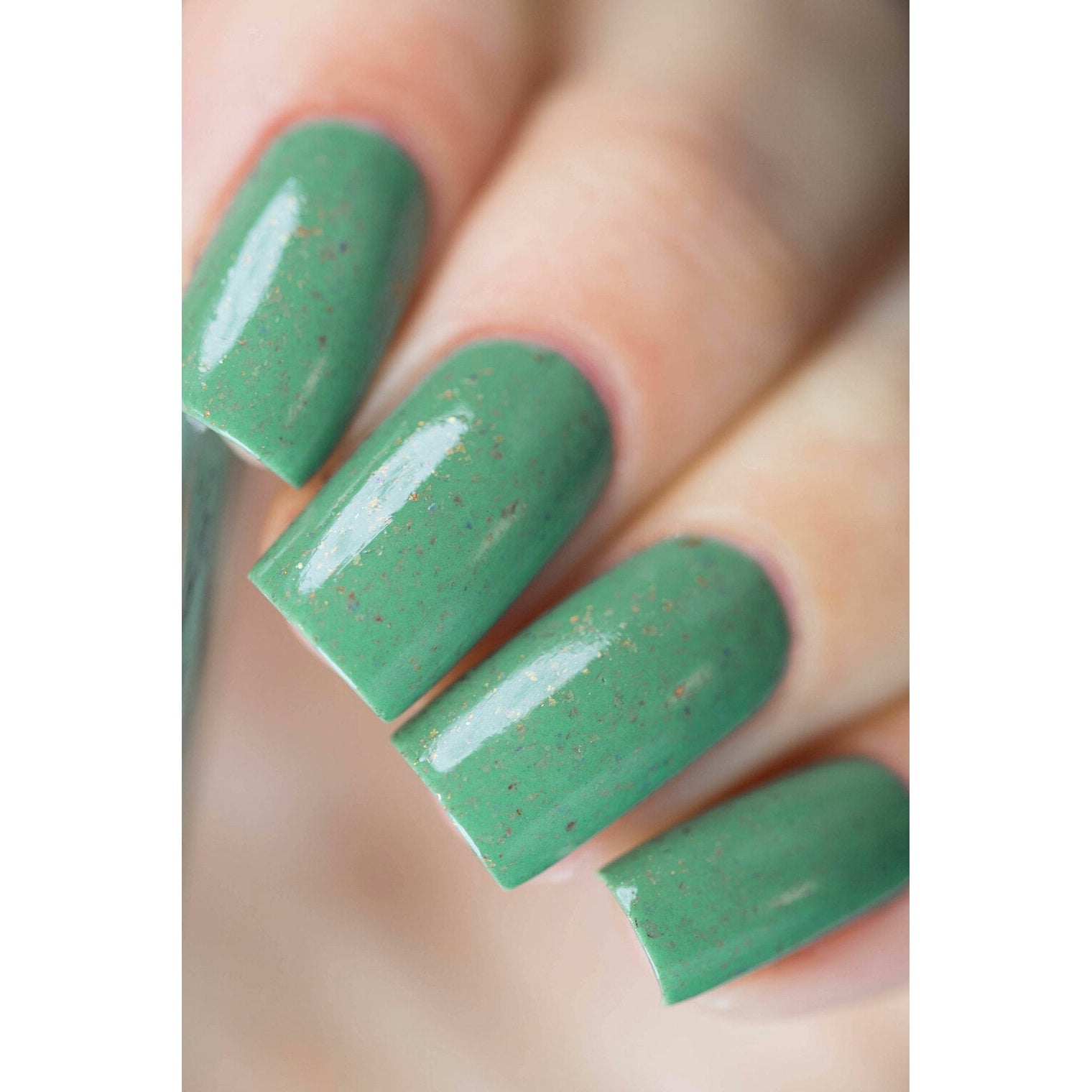 Cirque Colors Magic Turquoise Nail Polish - 0.37 oz Vegan & Cruelty-Free Nail Lacquer for Gel-Like Shine - Perfect for Manicures, Pedicures & Nail Art Designs
