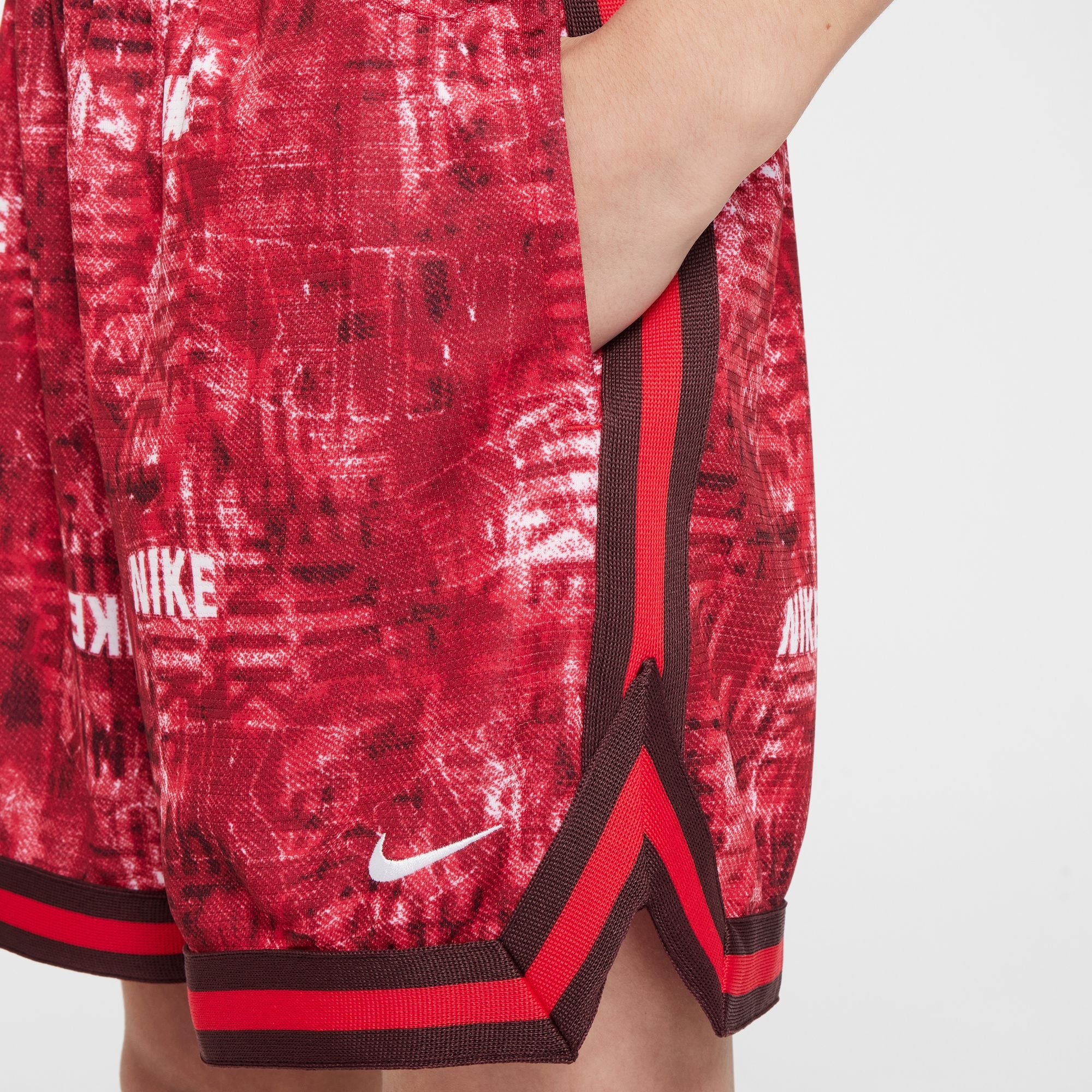 Nike Youth DNA Basketball Shorts for Boys - Breathable & Lightweight Athletic Shorts for Basketball, Running, and Gym Workouts