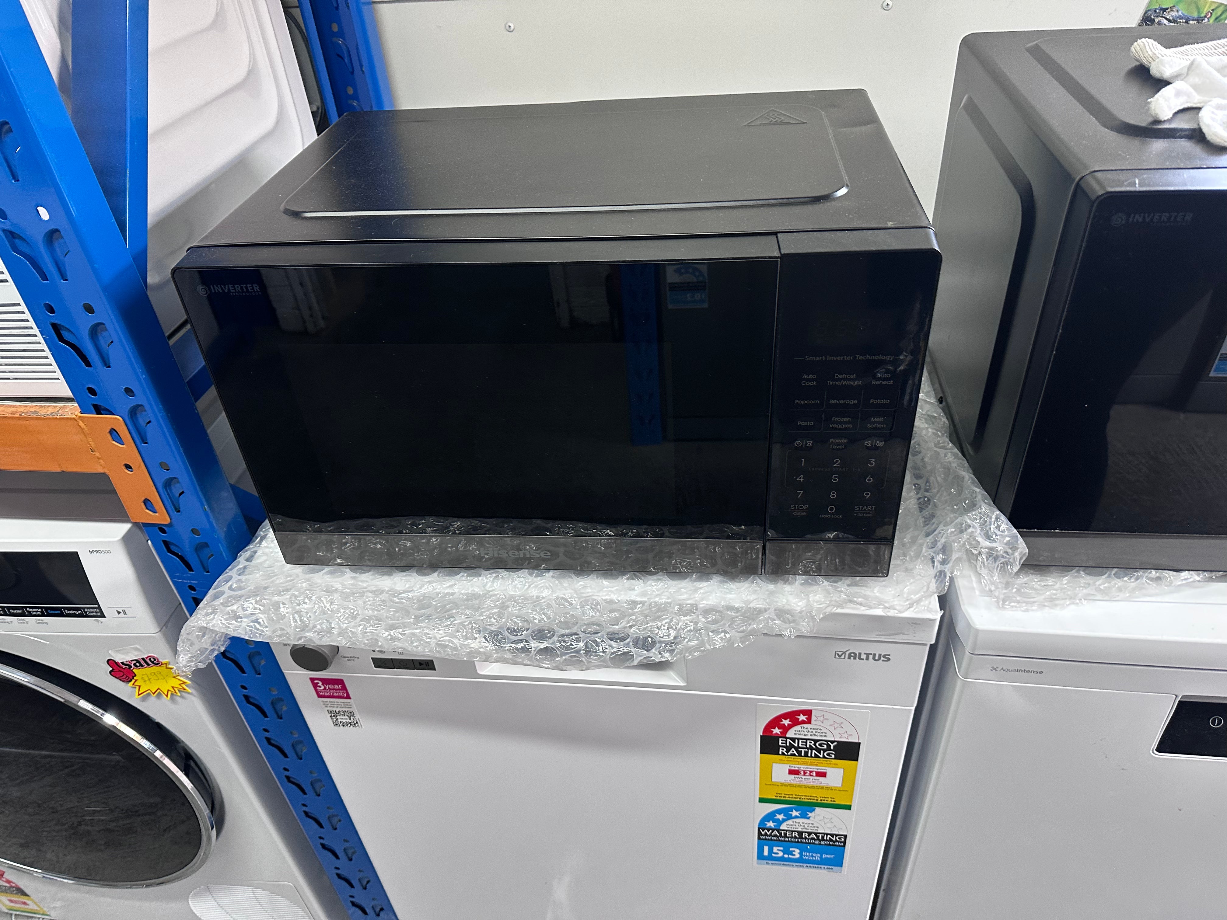 Hisense 34L 1100W Inverter Microwave Oven - Dark Stainless Steel Countertop Microwave with Sensor Cooking [Factory Refurbished] for Kitchen, Dorm, Office & Small Spaces