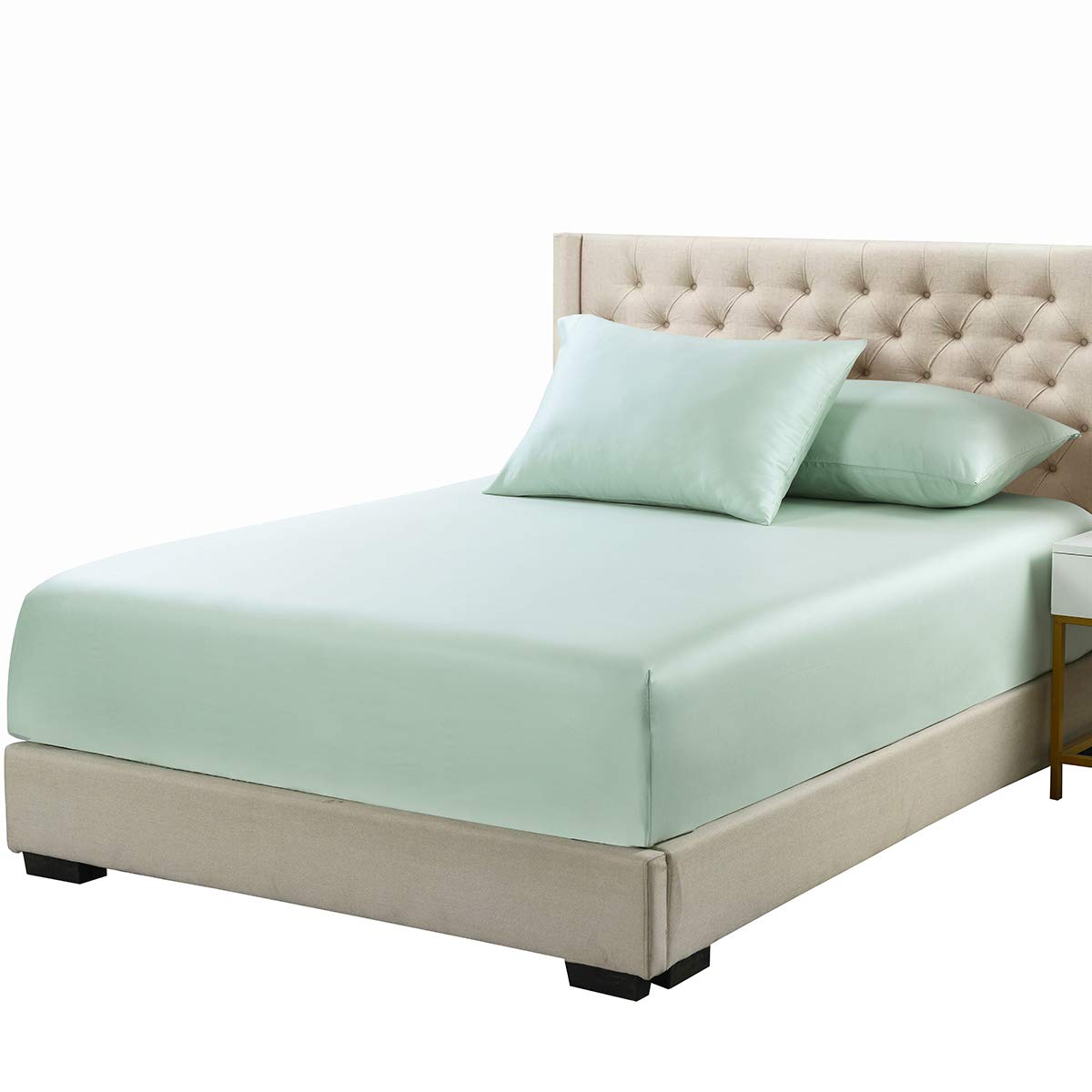 Royal Hotel Luxury Bamboo Viscose Fitted Sheet - Queen Size, Hypoallergenic, Cooling & Breathable, Silky Soft 100% Bamboo-Derived Viscose Fabric - Perfect for Hot Sleepers, Allergy Sufferers & Eco-Conscious Homes (Sea Color)