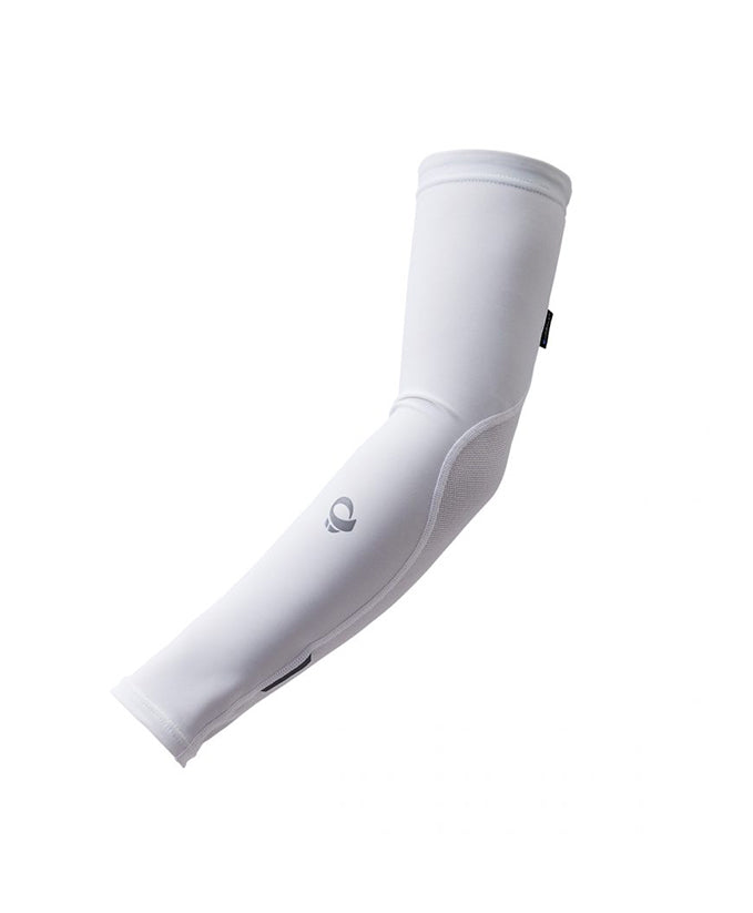 Pearl Izumi Unisex UV Sun Protection Arm Sleeves - Cooling & Breathable White Arm Covers for Running, Cycling, Hiking & Outdoor Sports (Pair, White 4012)