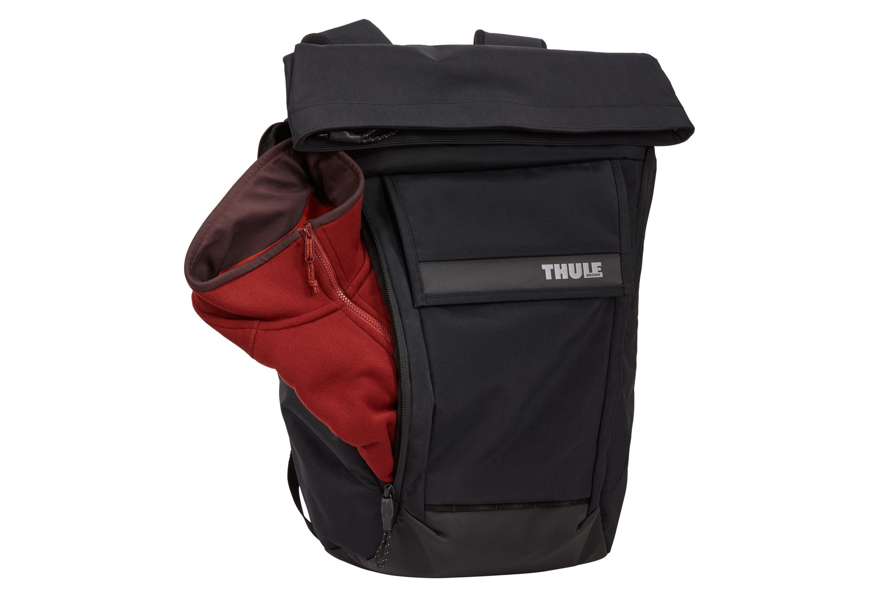 Thule Paramount Backpack 24L - Lightweight Durable Laptop Backpack for Men & Women, Water-Resistant Daypack for Work, Travel & Hiking - Black