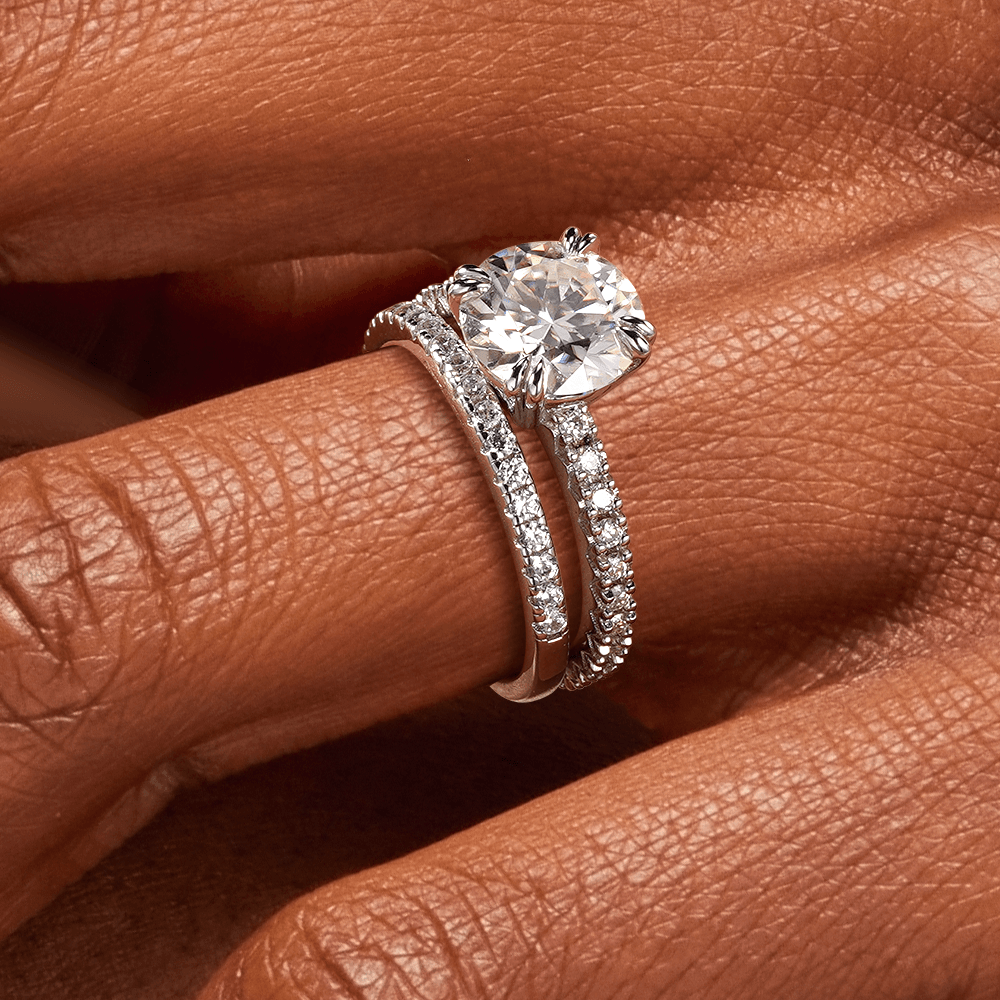 Round Cut Moissanite Engagement Ring Set with Matching Wedding Band - Perfect for Proposals, Anniversaries & Bridal Jewelry