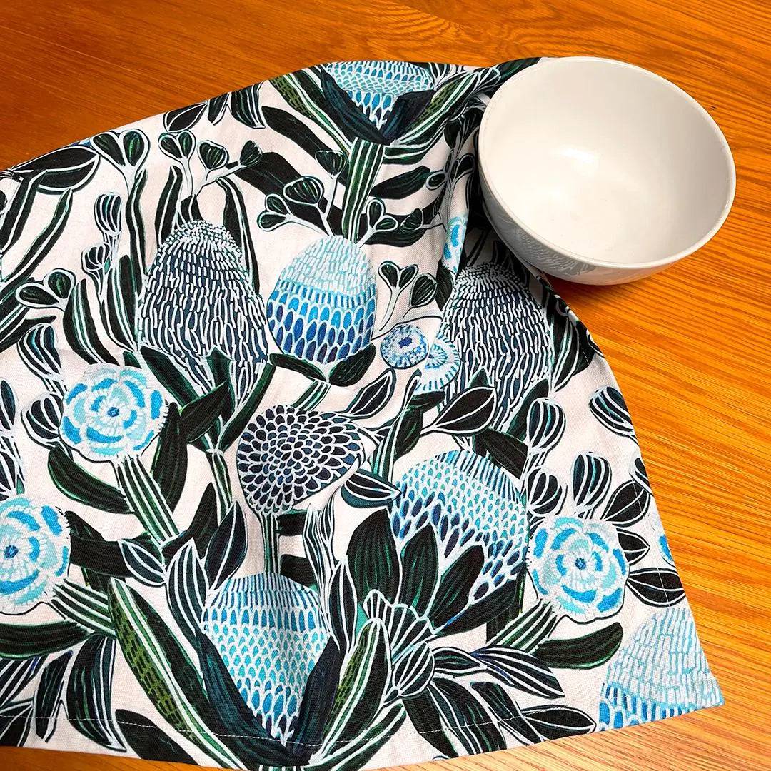 Premium Blue Banksia Tea Towel - Soft, Absorbent & Durable Kitchen Towel for Drying Dishes, Cleaning & Decor - Perfect for Home, Kitchen & Gifts