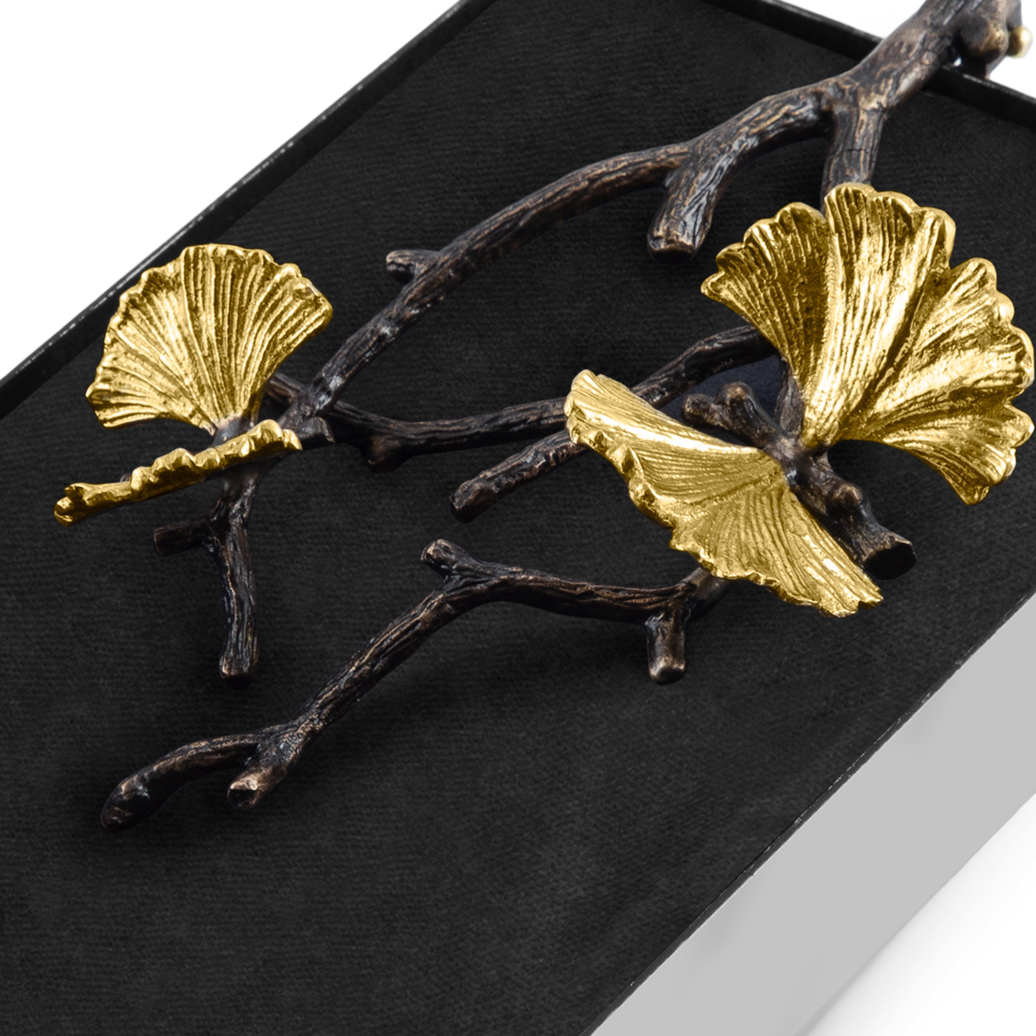 Butterfly Ginkgo Leaf Bathroom Towel Holder - Elegant Guest Hand Towel Rack for Powder Room, Spa, and Luxury Home Decor