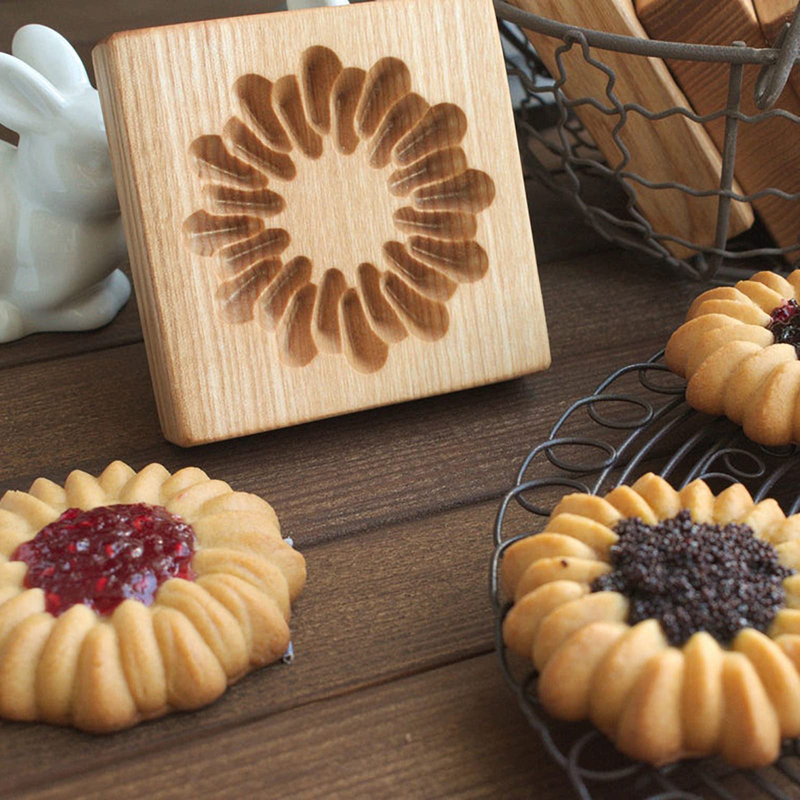 3D Wooden Cookie Biscuit Mold - Baking & Embossing Craft Decorating Tool for Halloween, Thanksgiving, Christmas - Kitchen DIY Cookie Cutter (Shape B 10x10x2) - Perfect for Holiday Baking, Cookie Decorating & Gift Making