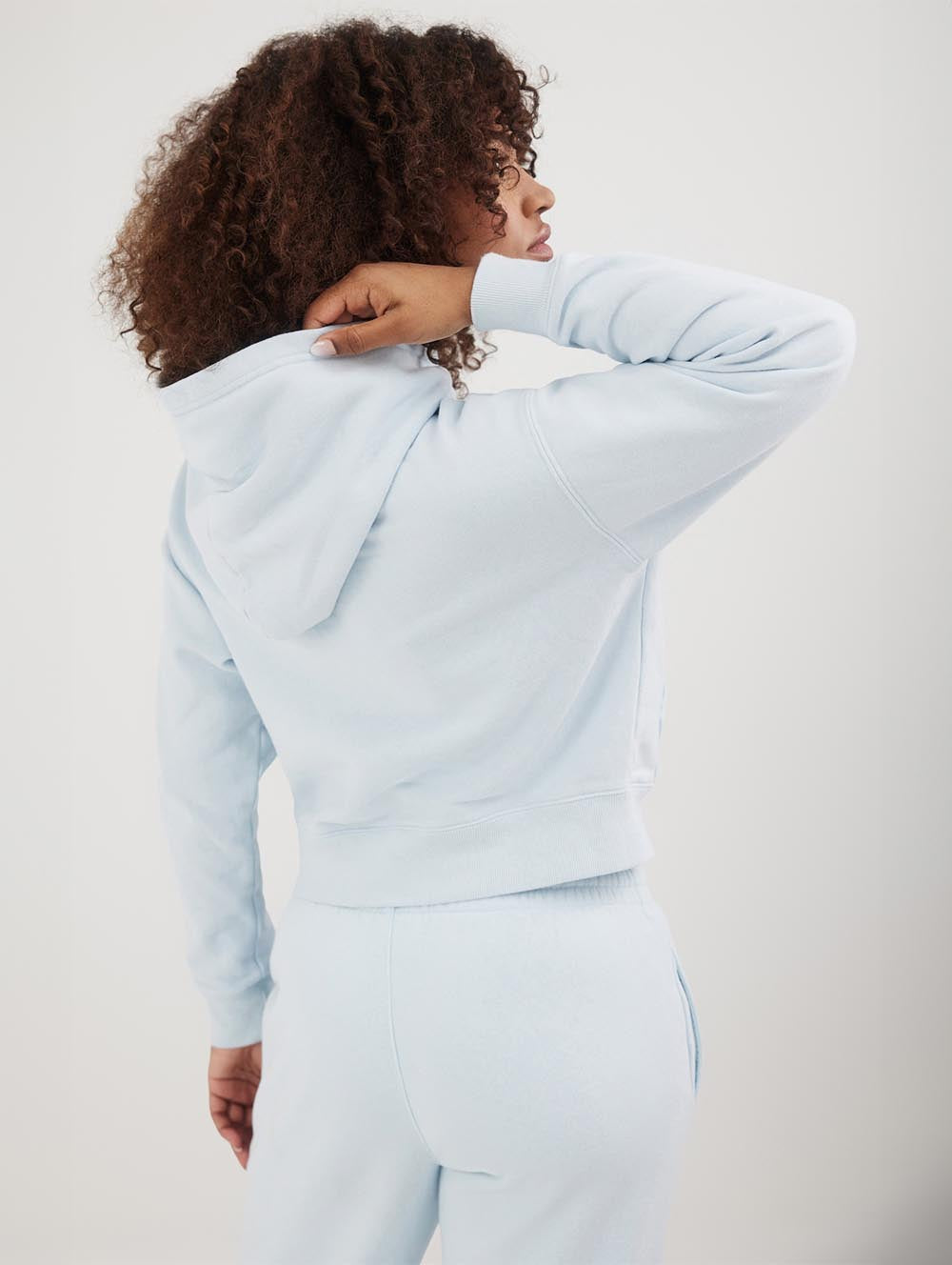 Women's Eco-Friendly Fleece Cropped Hoodie - Soft Sustainable Pullover for Casual Wear, Gym & Outdoor Activities