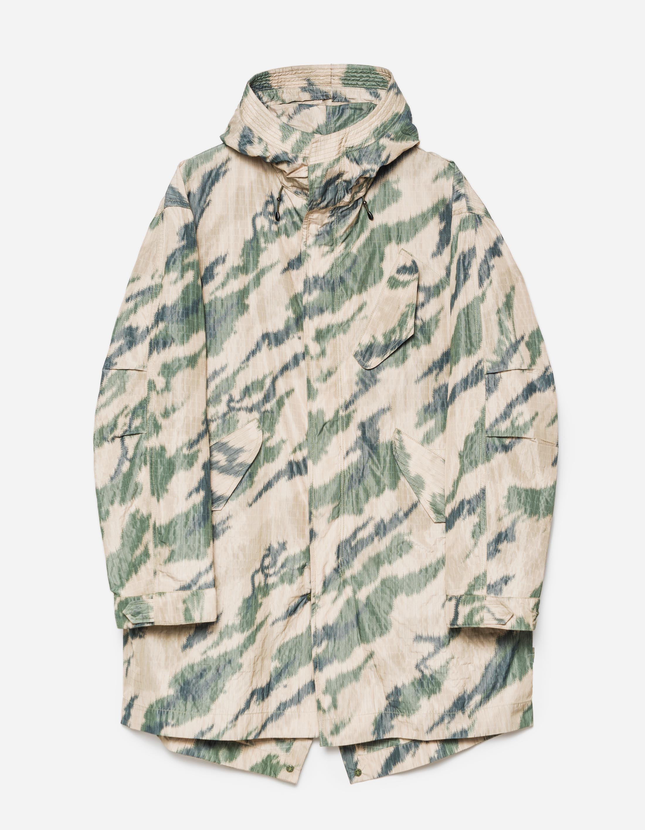 6064 Bonsai Camo Oversized SnoParka Woodland - Winter Jacket for Men, Waterproof Snow Coat with Hood - Perfect for Skiing, Snowboarding & Outdoor Adventures