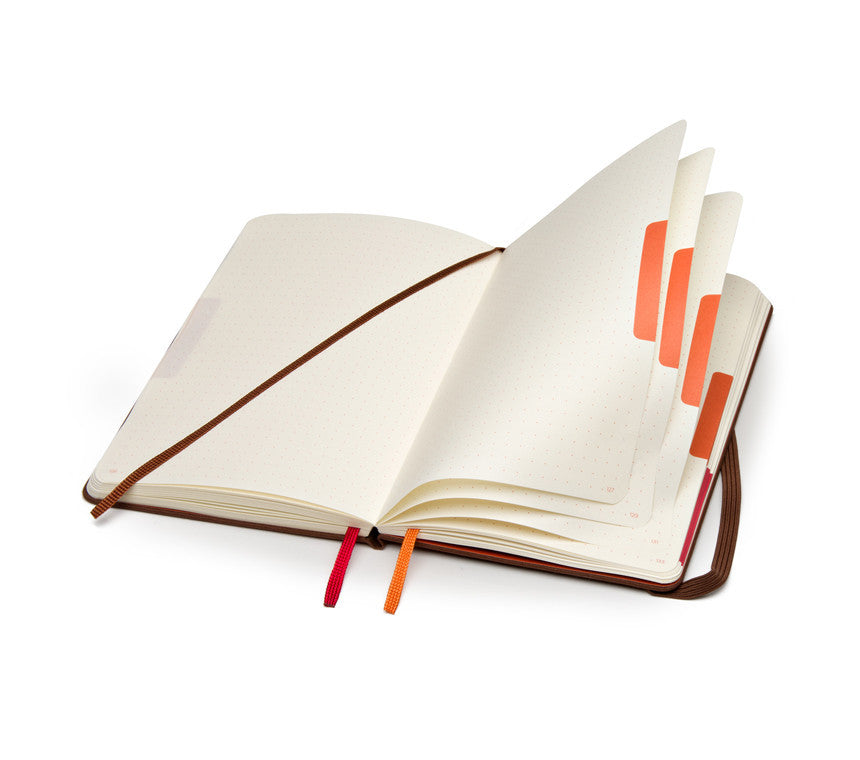 Moleskine Voyageur Travel Journal - Premium Leather Notebook for Writing, Sketching & Note Taking - Perfect for Travelers, Students & Professionals