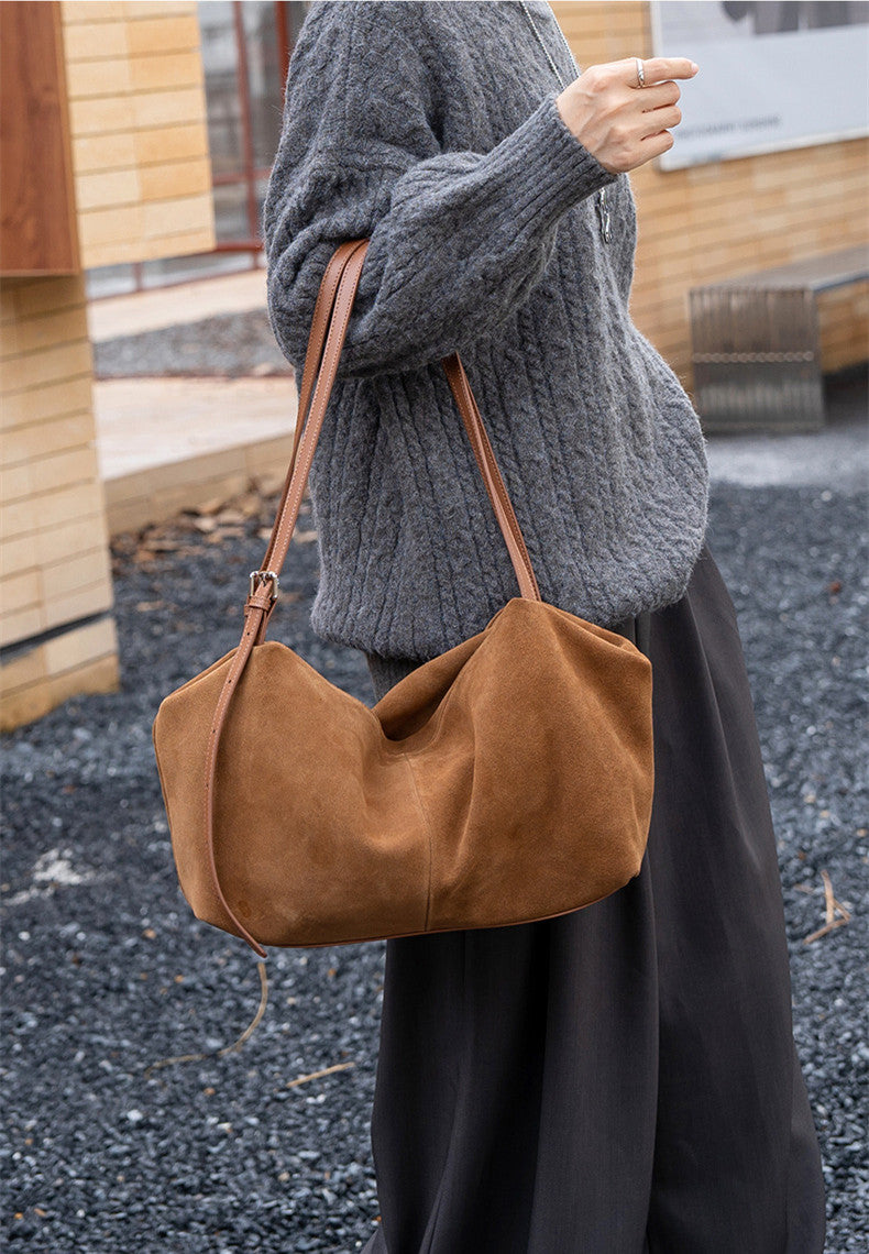 Stylish and Comfortable Shoulder Bag for Women - Perfect for Work, Travel, and Everyday Use