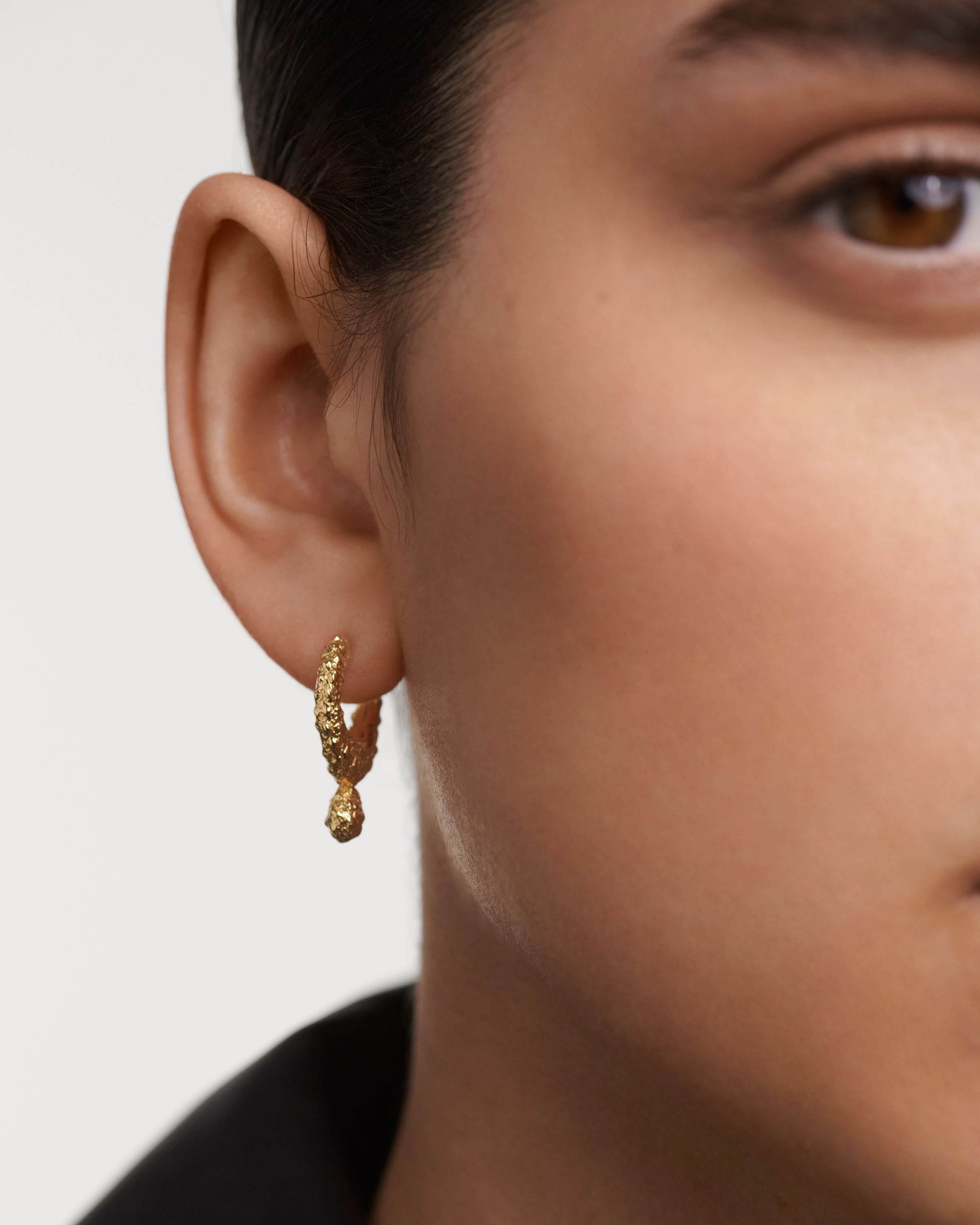 Lava Single Hoop Earrings for Women - Minimalist Gold Hoop Earrings, Lightweight Dainty Everyday Jewelry - Perfect for Work, Date Night & Casual Outfits