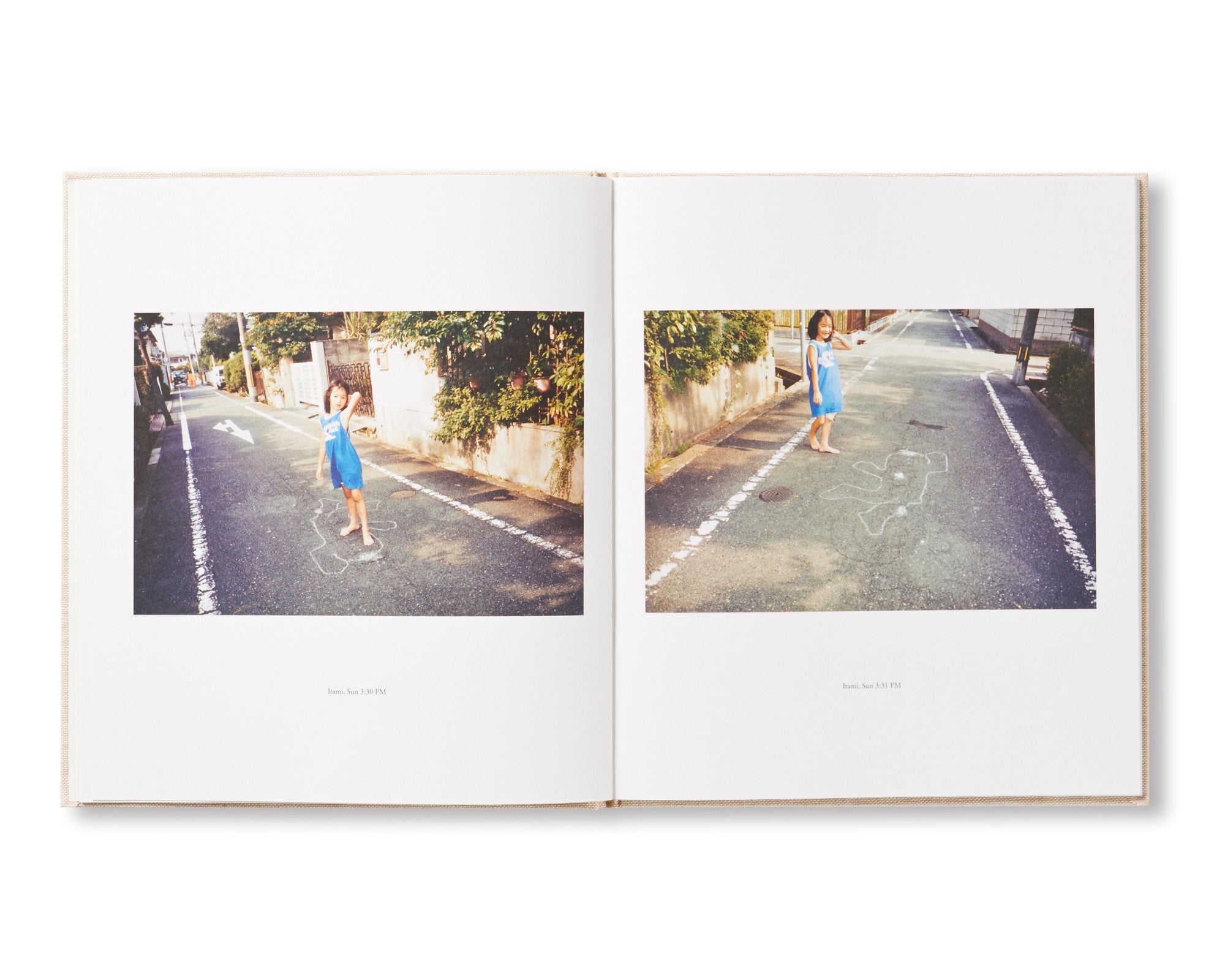 Asphalt & Chalk by Sayo Nagase - Premium Art Supplies for Sketching & Urban Drawing | Perfect for Artists, Designers & Creative Professionals