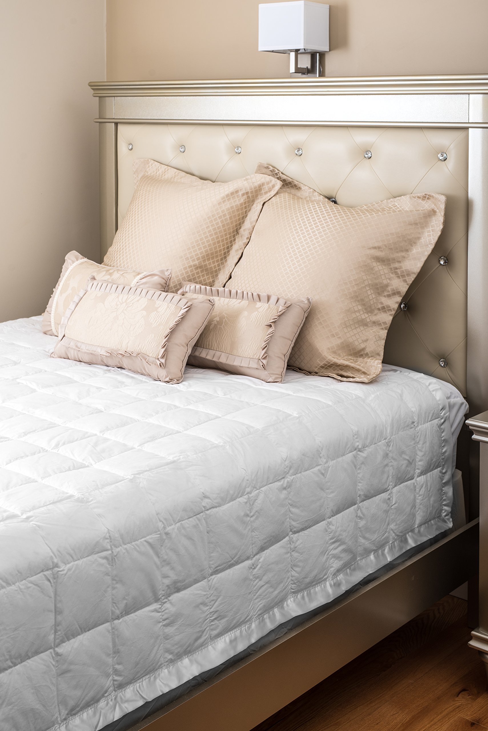 Premium White Down Comforter Queen Size 90x96 Inches - Ultra Soft Feather Blanket for All Seasons - Perfect for Bedroom, Guest Room & Cozy Home Decor